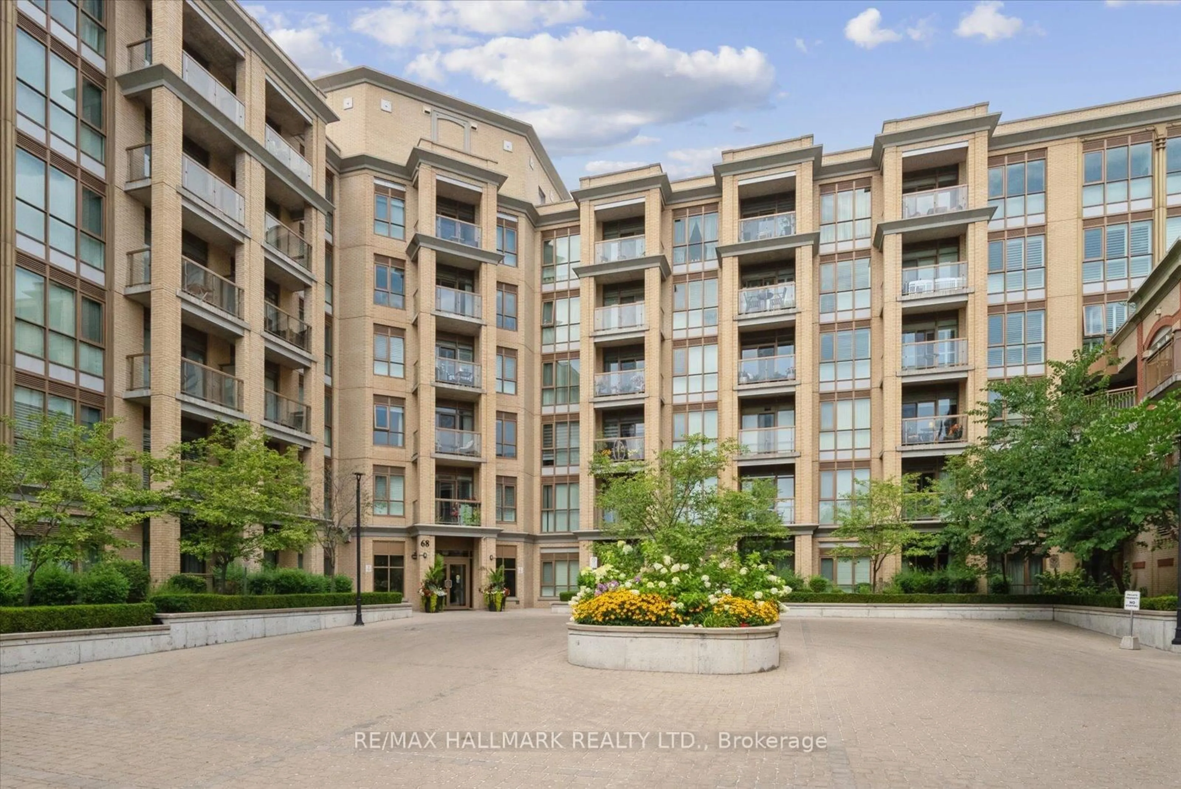 Unknown for 68 Main St #311, Markham Ontario L3P 0N5