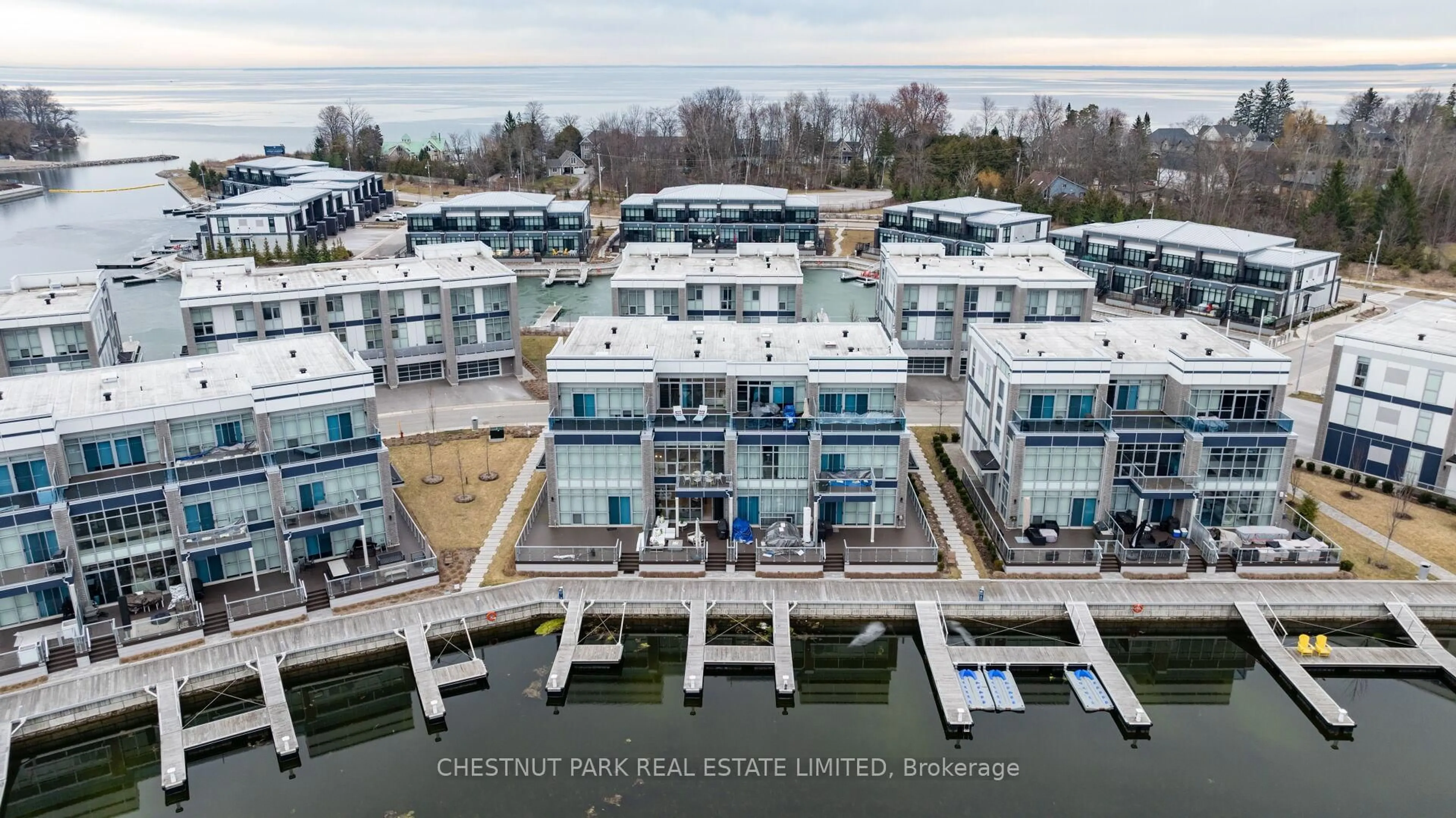 A pic from outside/outdoor area/front of a property/back of a property/a pic from drone, water/lake/river/ocean view for 3718 Mangusta Crt, Innisfil Ontario L9S 0L5