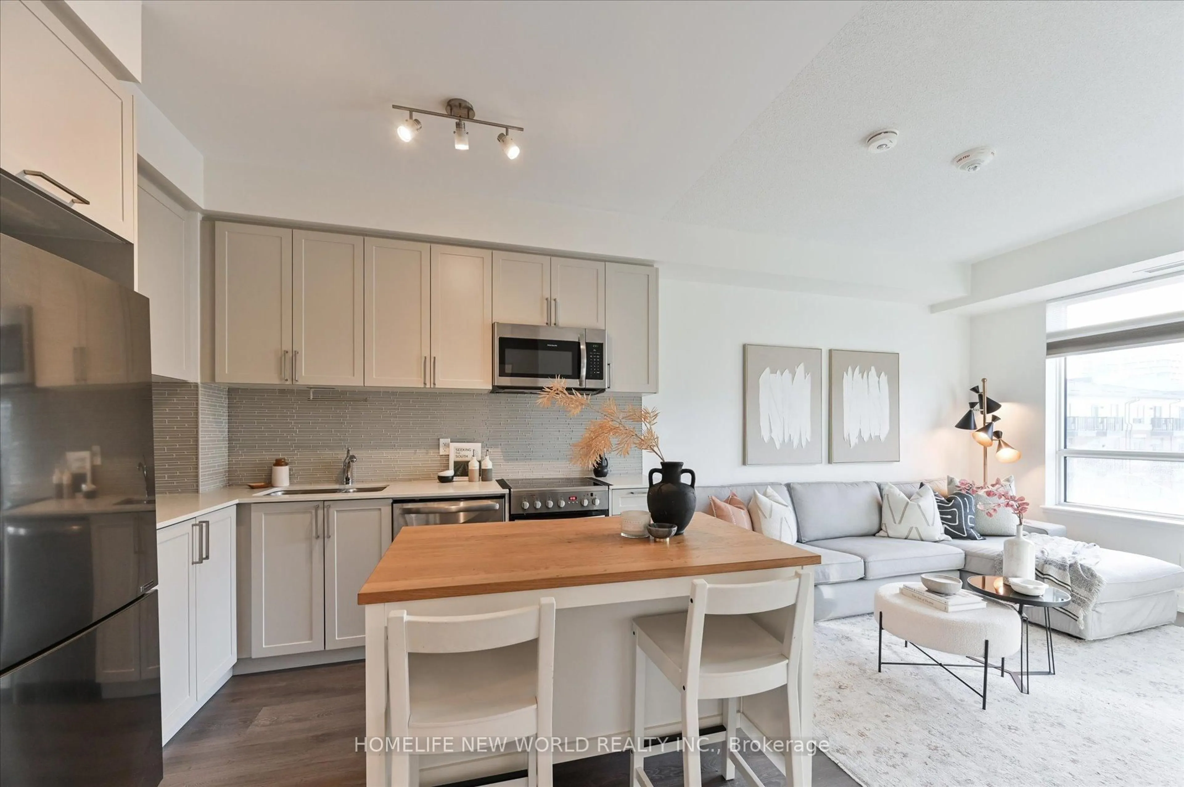 Open concept kitchen, unknown for 268 Buchanan Dr #318W, Markham Ontario L3R 8G9