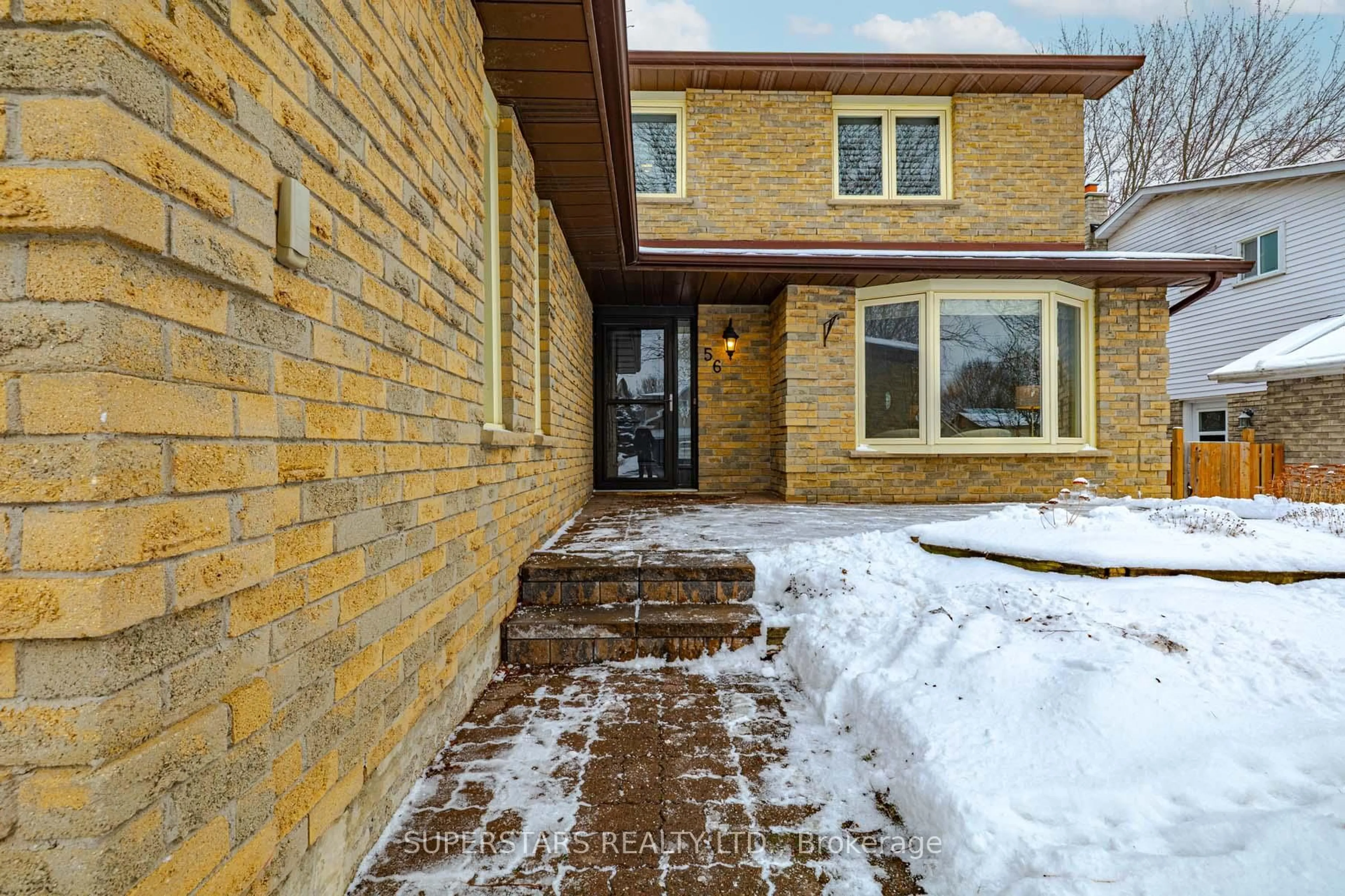 Unknown for 56 Manning Cres, Newmarket Ontario L3Y 6H4