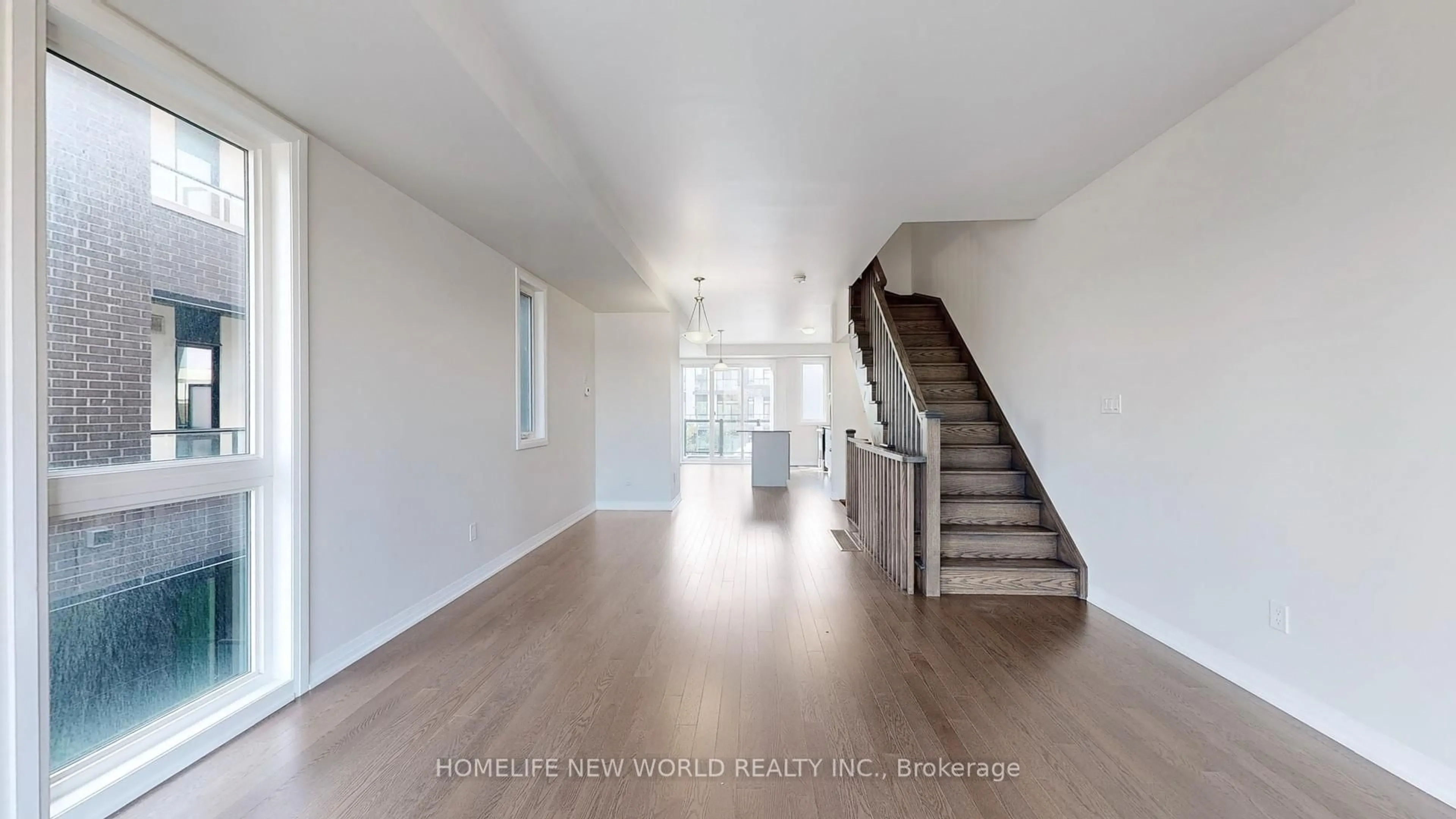 Indoor entryway for 1697 Bur Oak Ave, Markham Ontario L6E 0V2