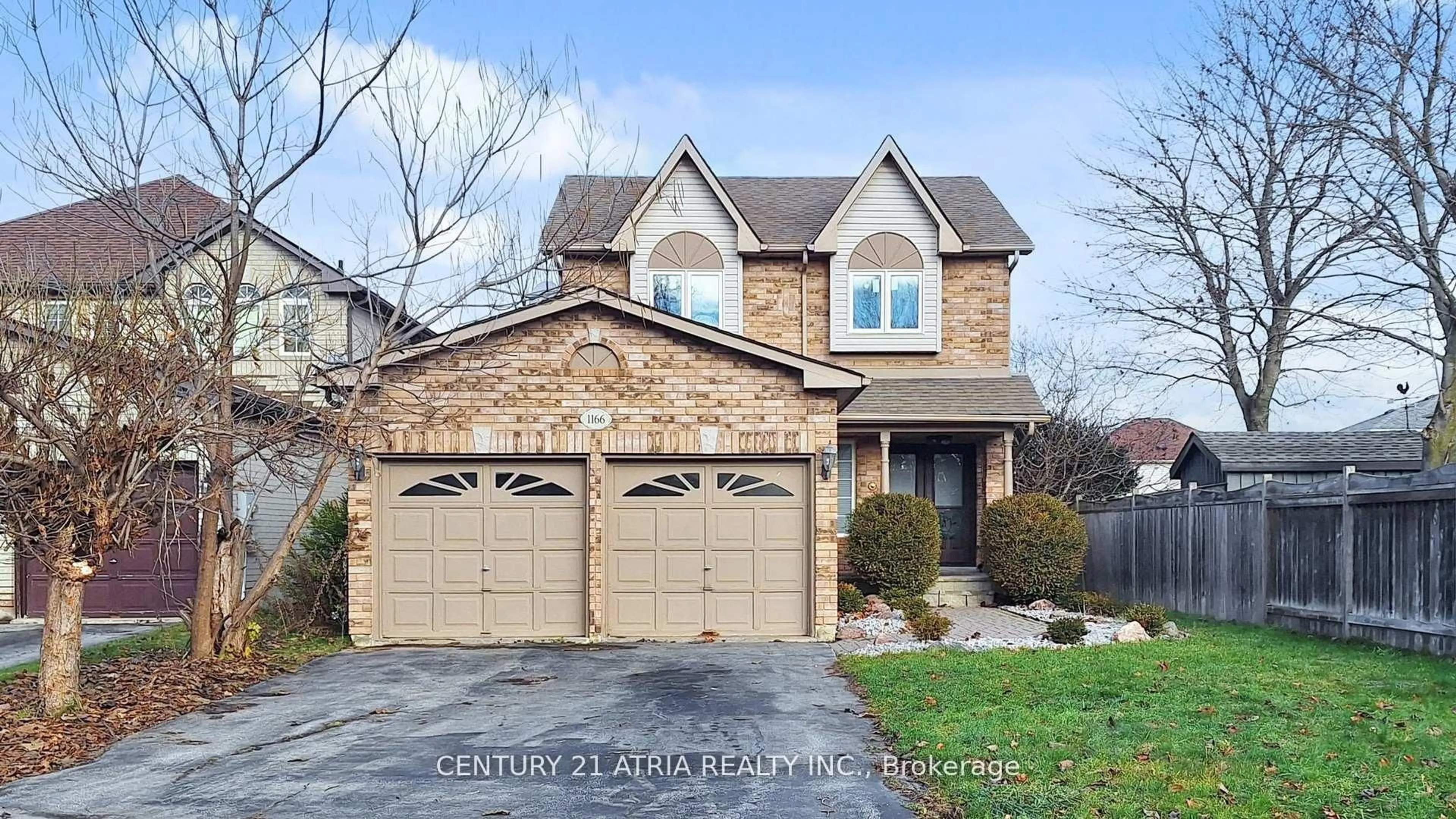 Home with brick exterior material, street for 1166 Oriole Cres, Innisfil Ontario L9S 2A9