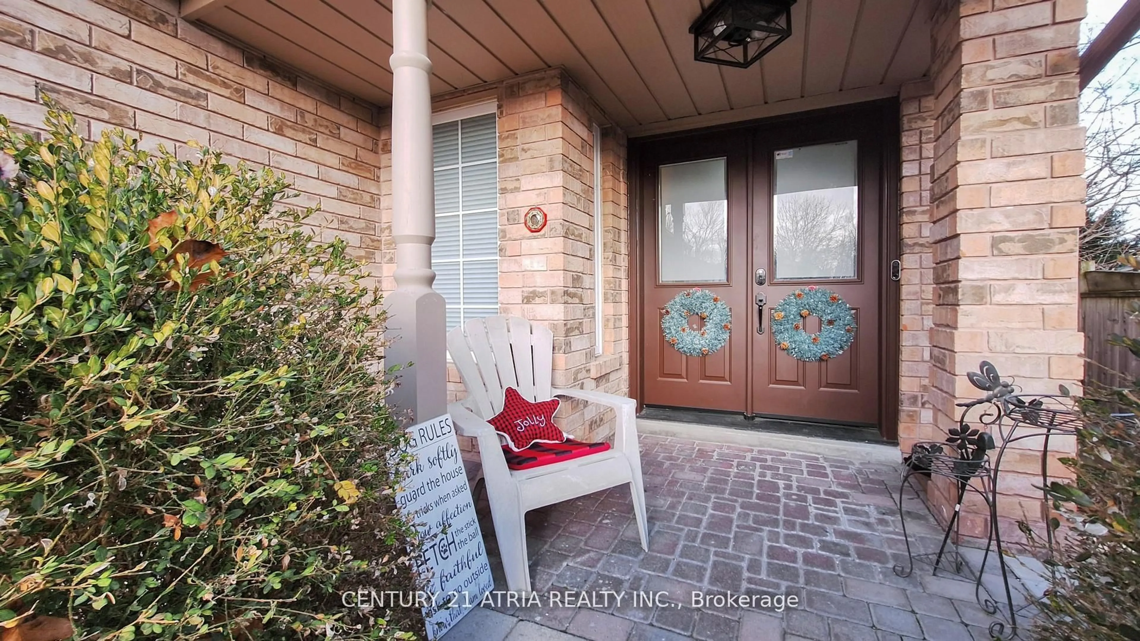 Indoor entryway for 1166 Oriole Cres, Innisfil Ontario L9S 2A9