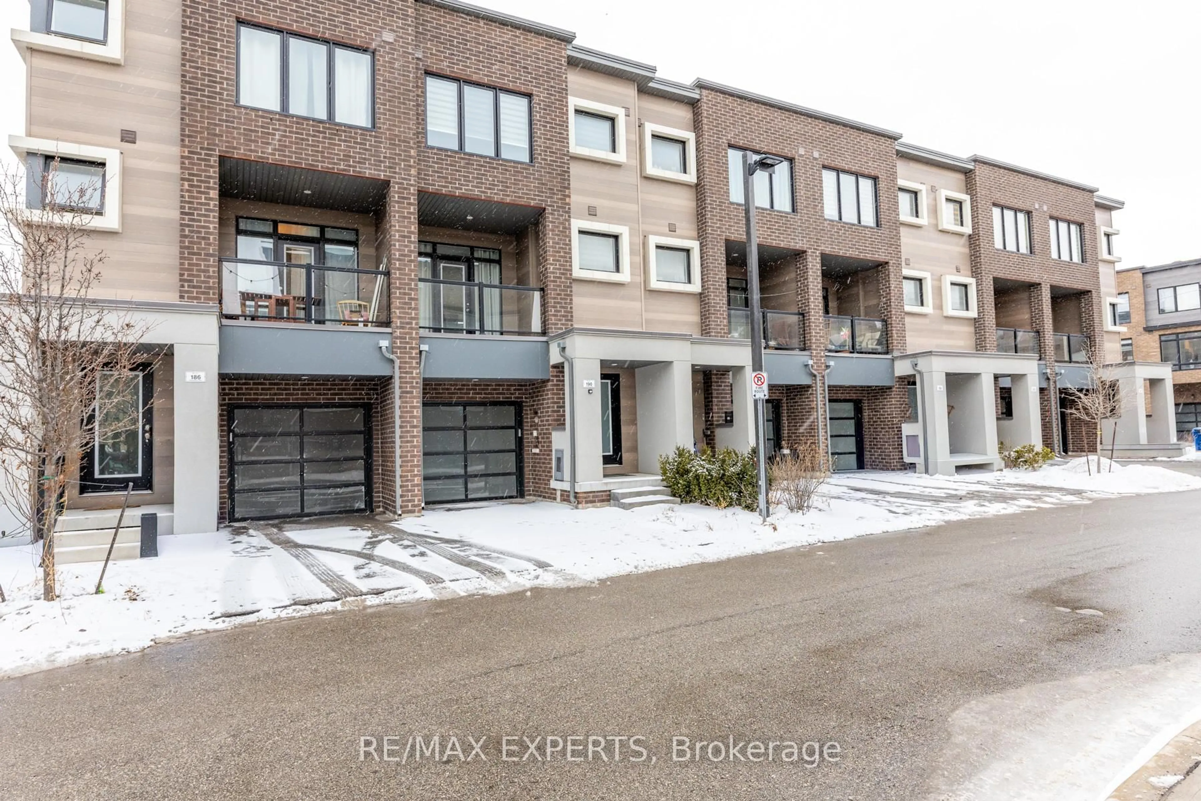 Unknown for 190 Moneypenny Pl, Vaughan Ontario L4J 0K9