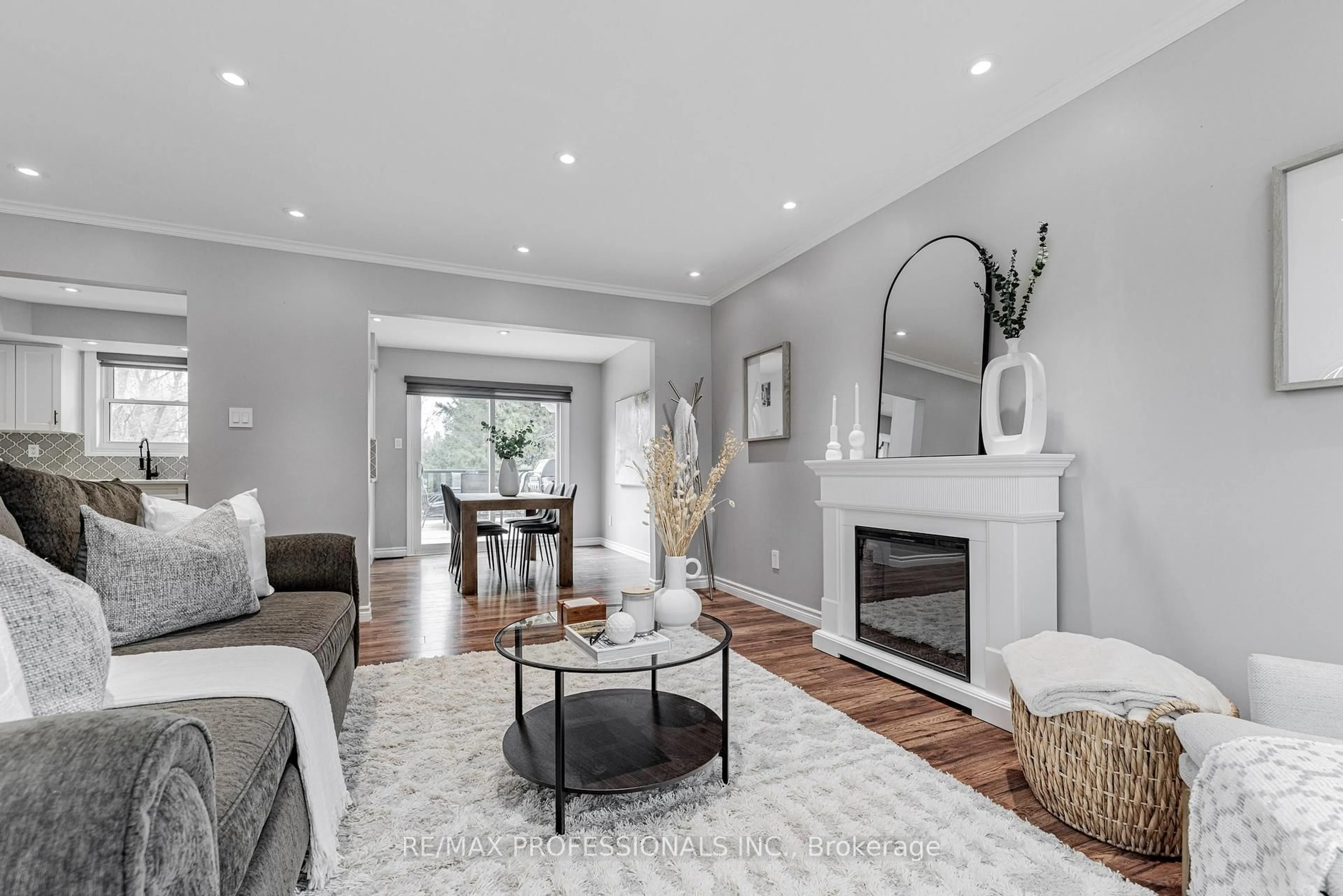 Living room with furniture, unknown for 16 Wales Ave, Adjala-Tosorontio Ontario L0M 1J0