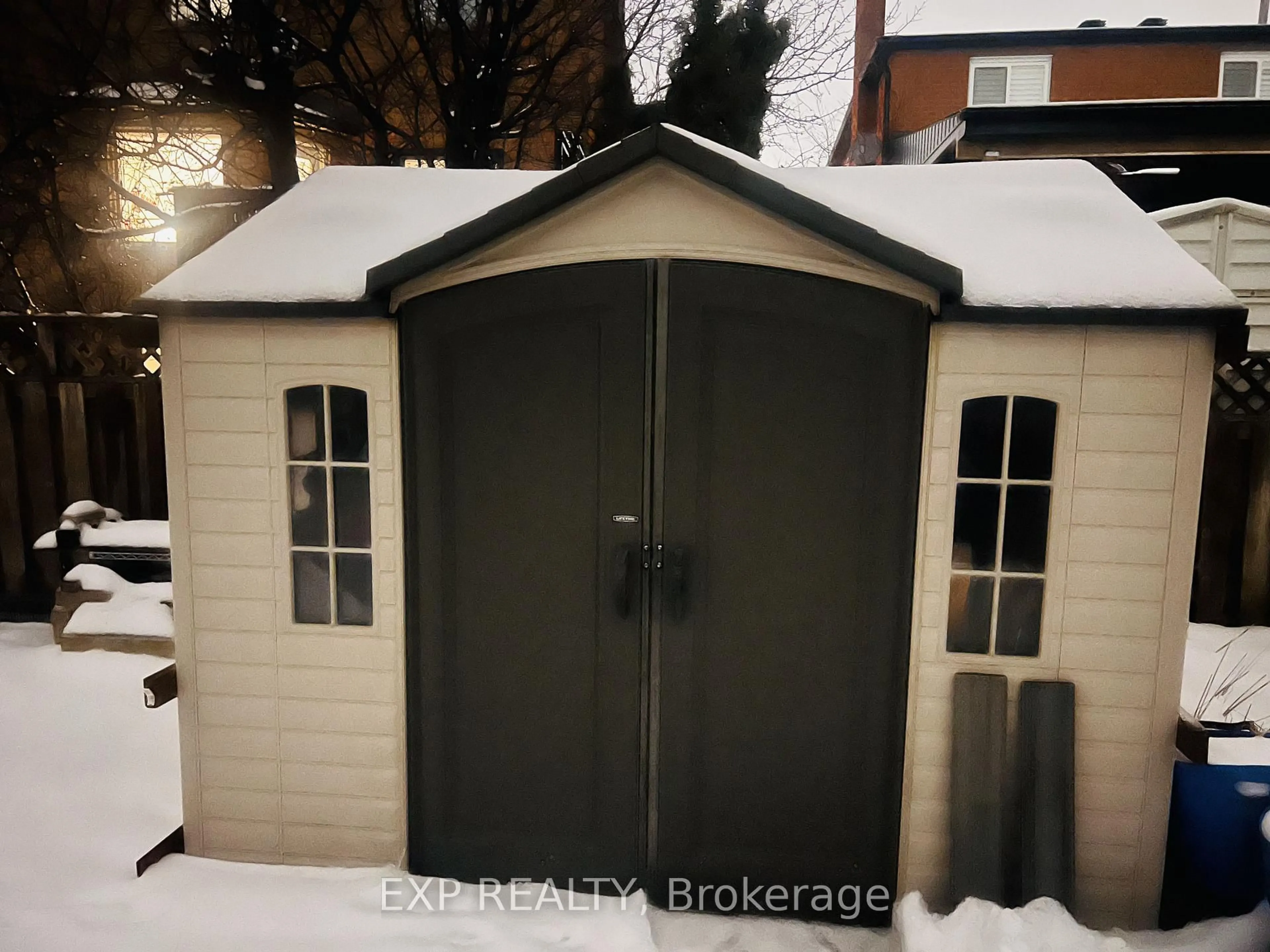 Shed for 153 Fifefield Dr, Vaughan Ontario L6A 1L1