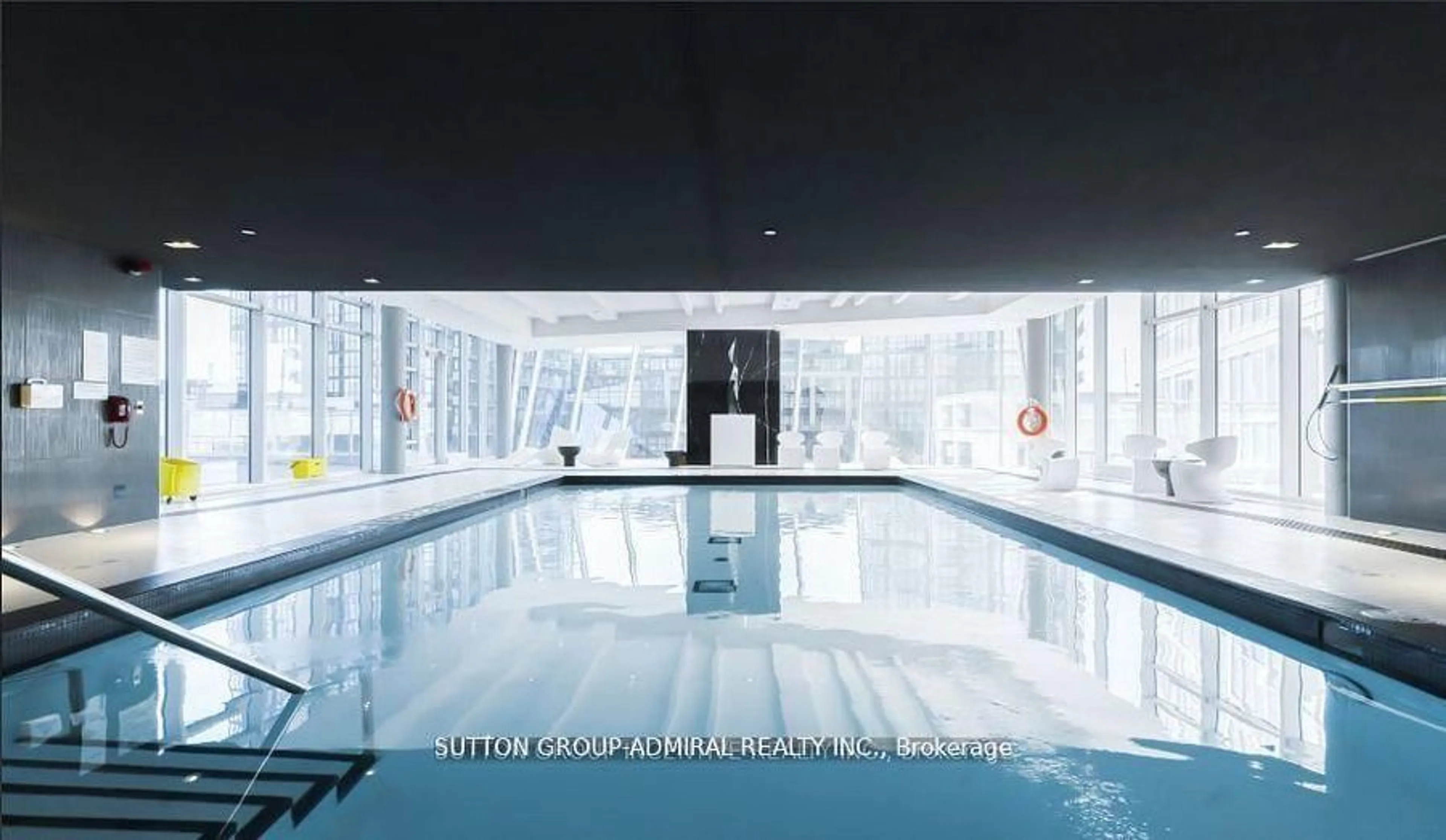 Pool for 2908 Highway 7 #1101, Vaughan Ontario L4K 0K5