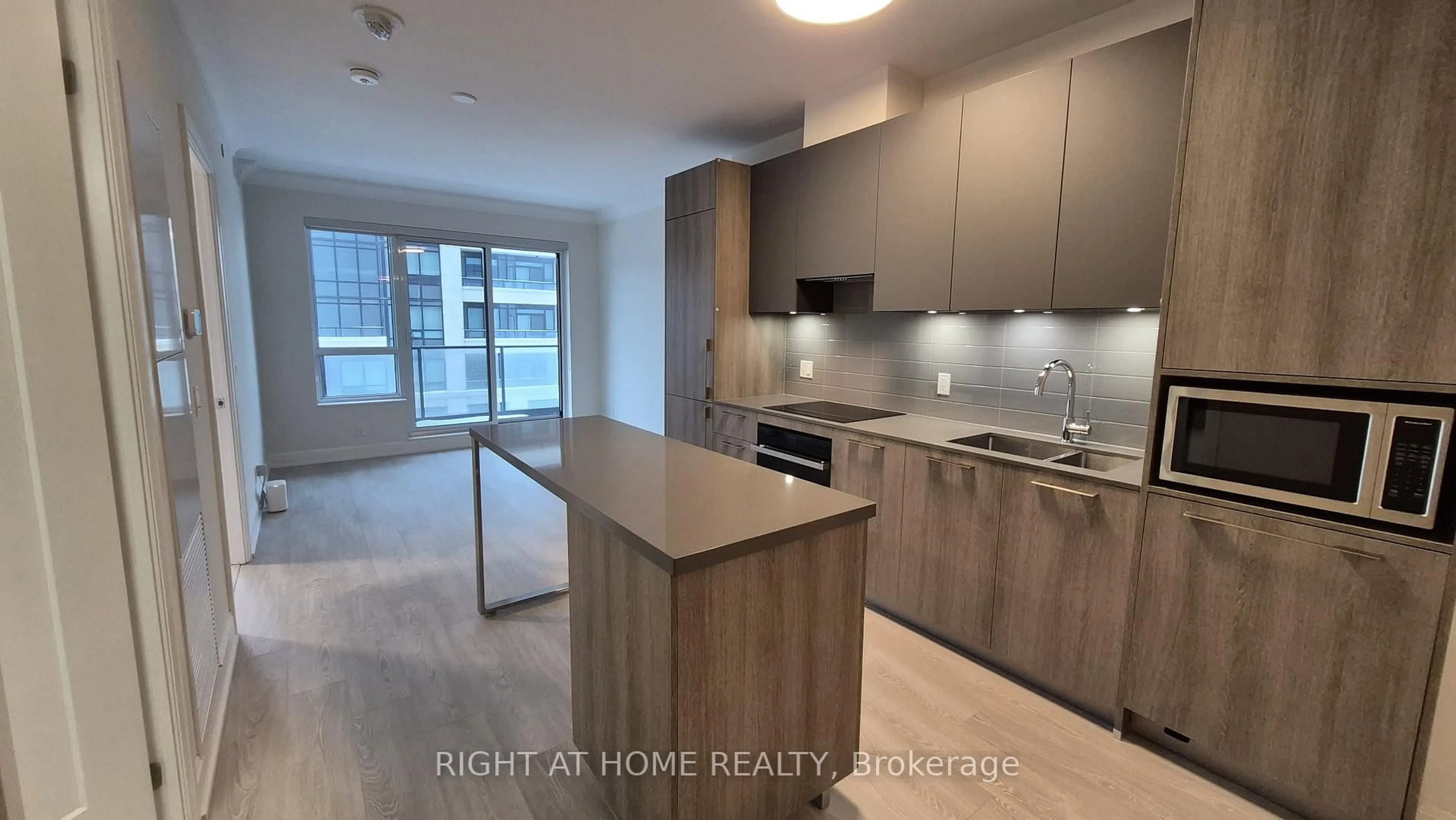 Unknown for 18 Water Walk Dr #501, Markham Ontario L3R 6L5