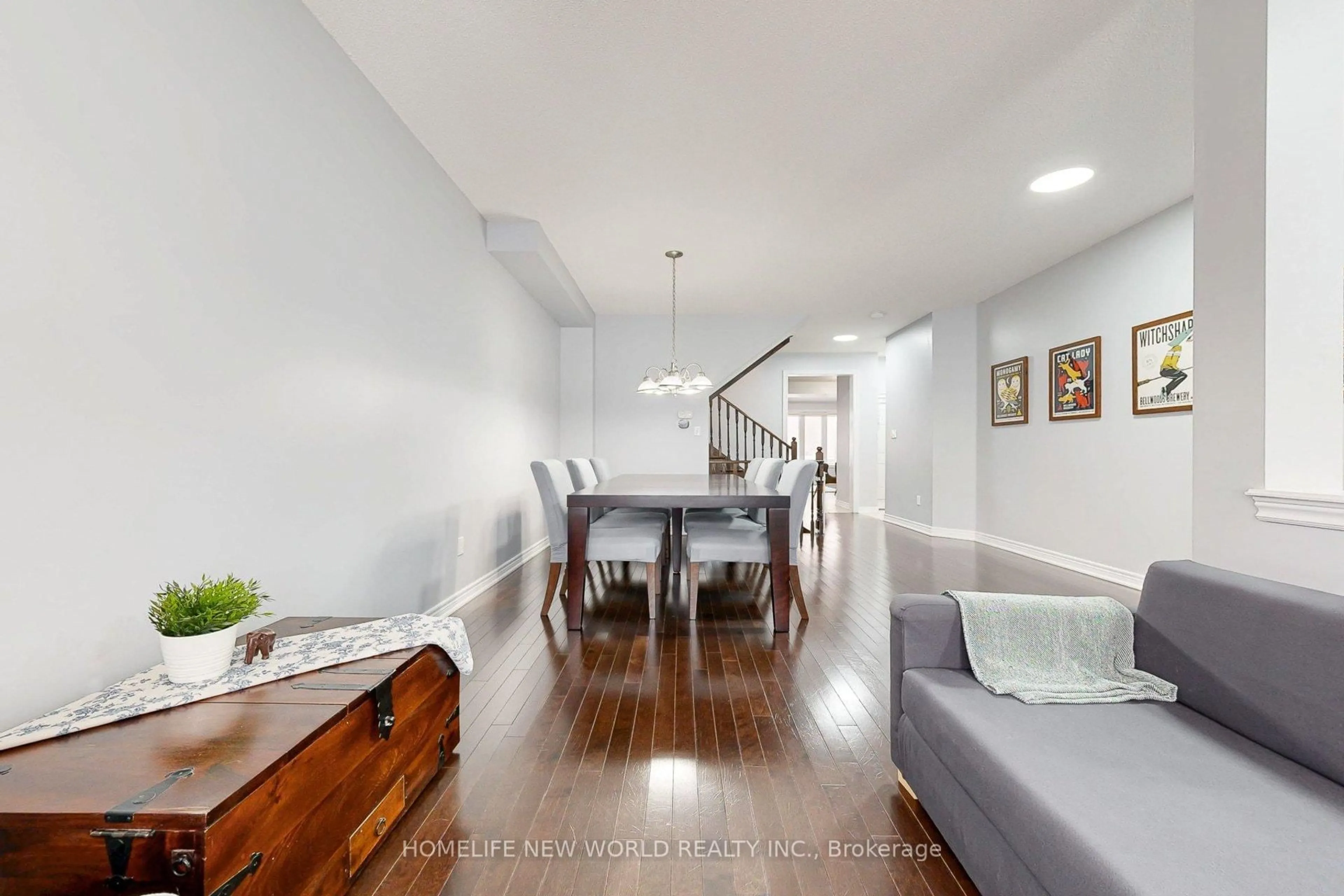 Dining room, wood/laminate floor for 15 Brock Ave, Markham Ontario L6C 0V4