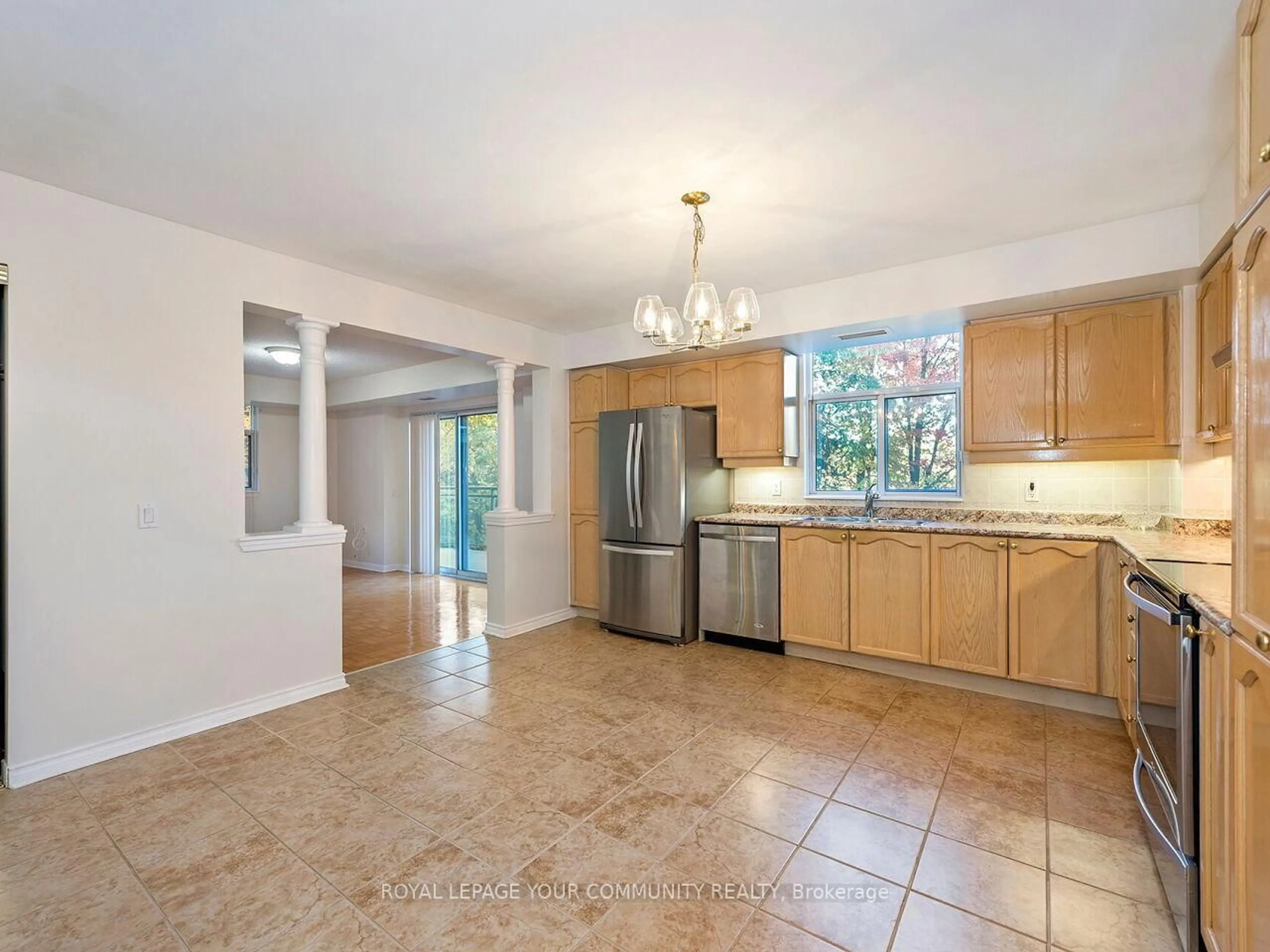 Open concept kitchen, ceramic/tile floor for 2506 Rutherford Rd #202, Vaughan Ontario L4K 5N4