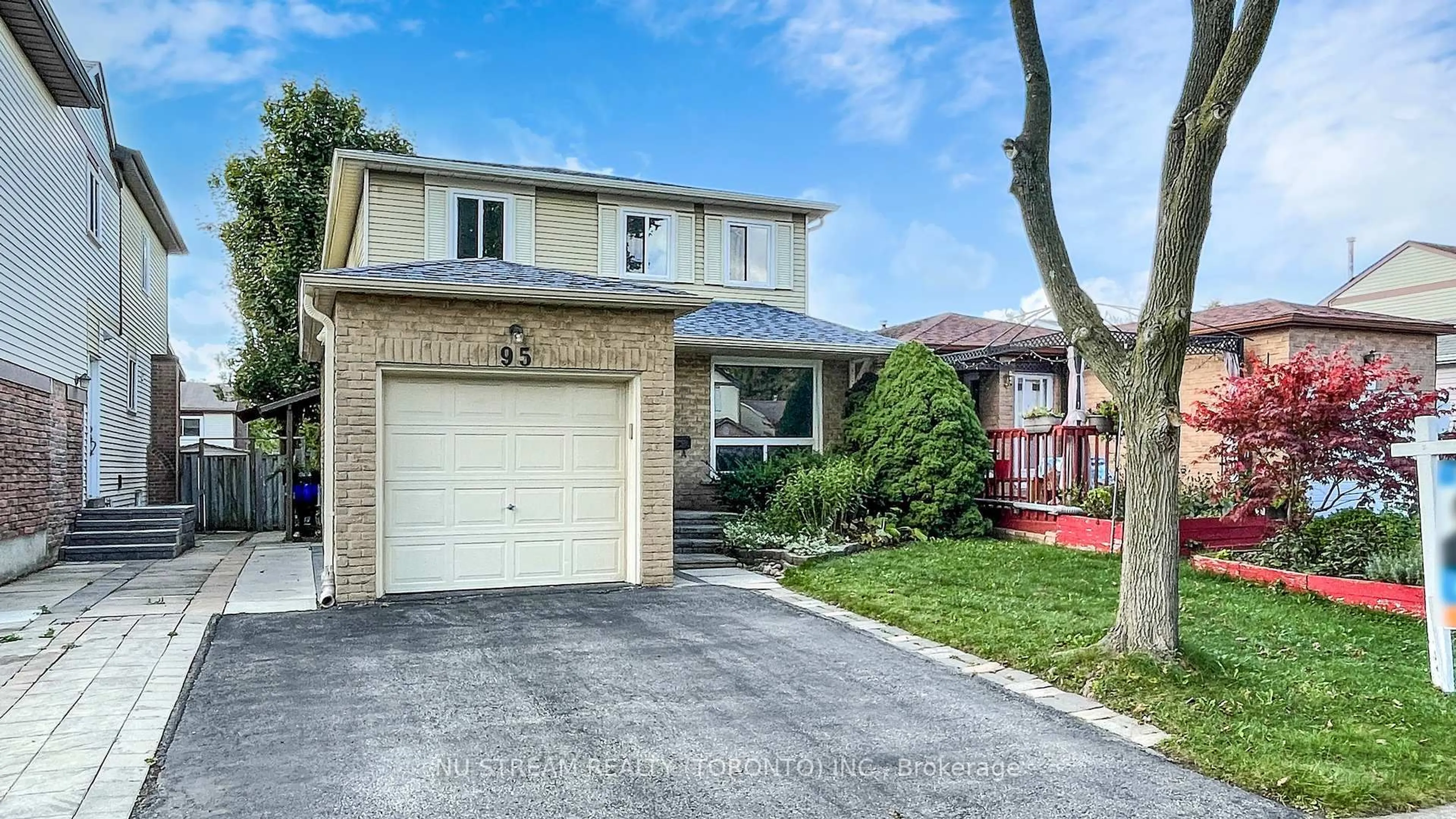 Home with brick exterior material, street for 95 Madsen Cres, Markham Ontario L3R 4P2