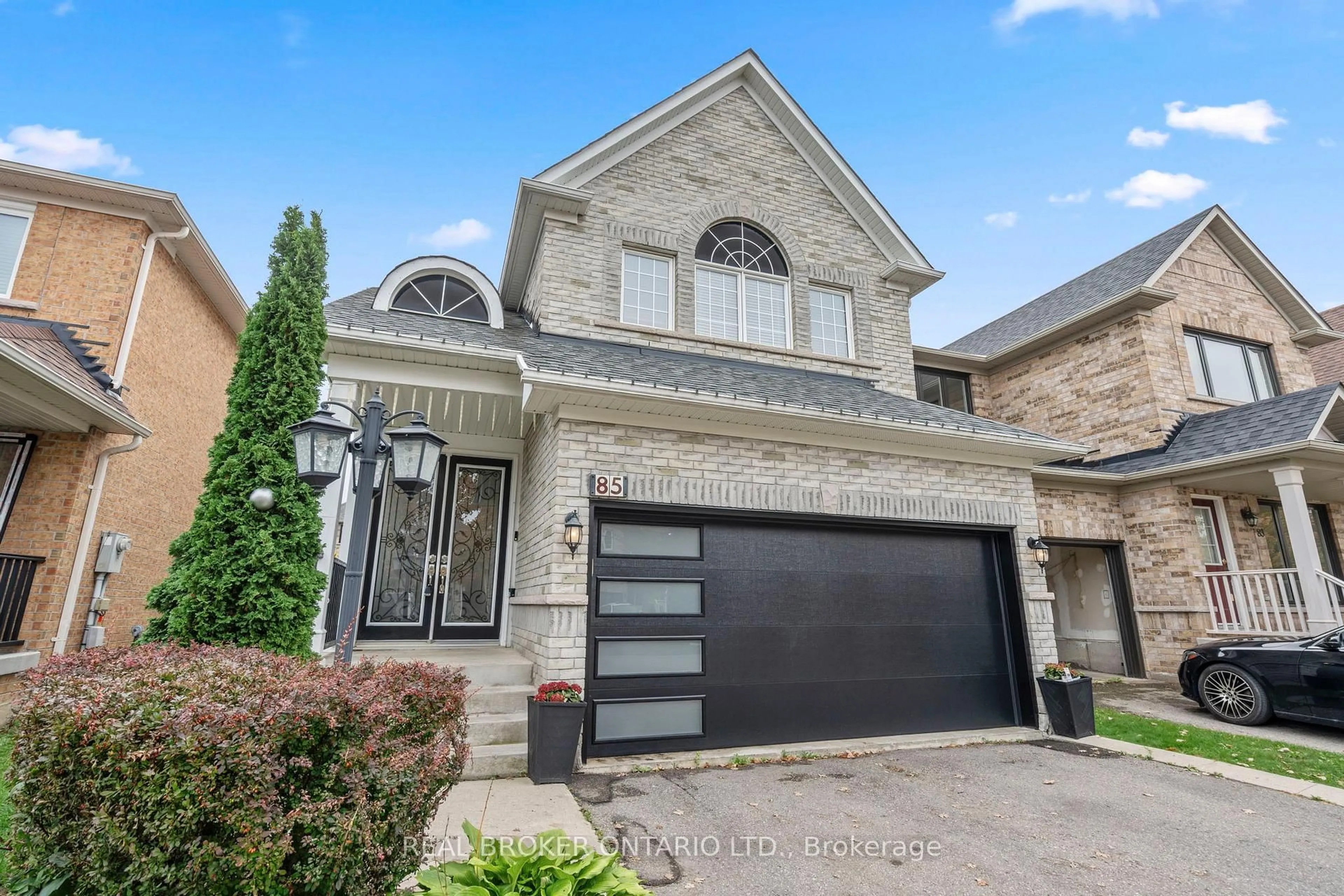 Home with brick exterior material, street for 85 Laurier Ave, Richmond Hill Ontario L4E 4P7
