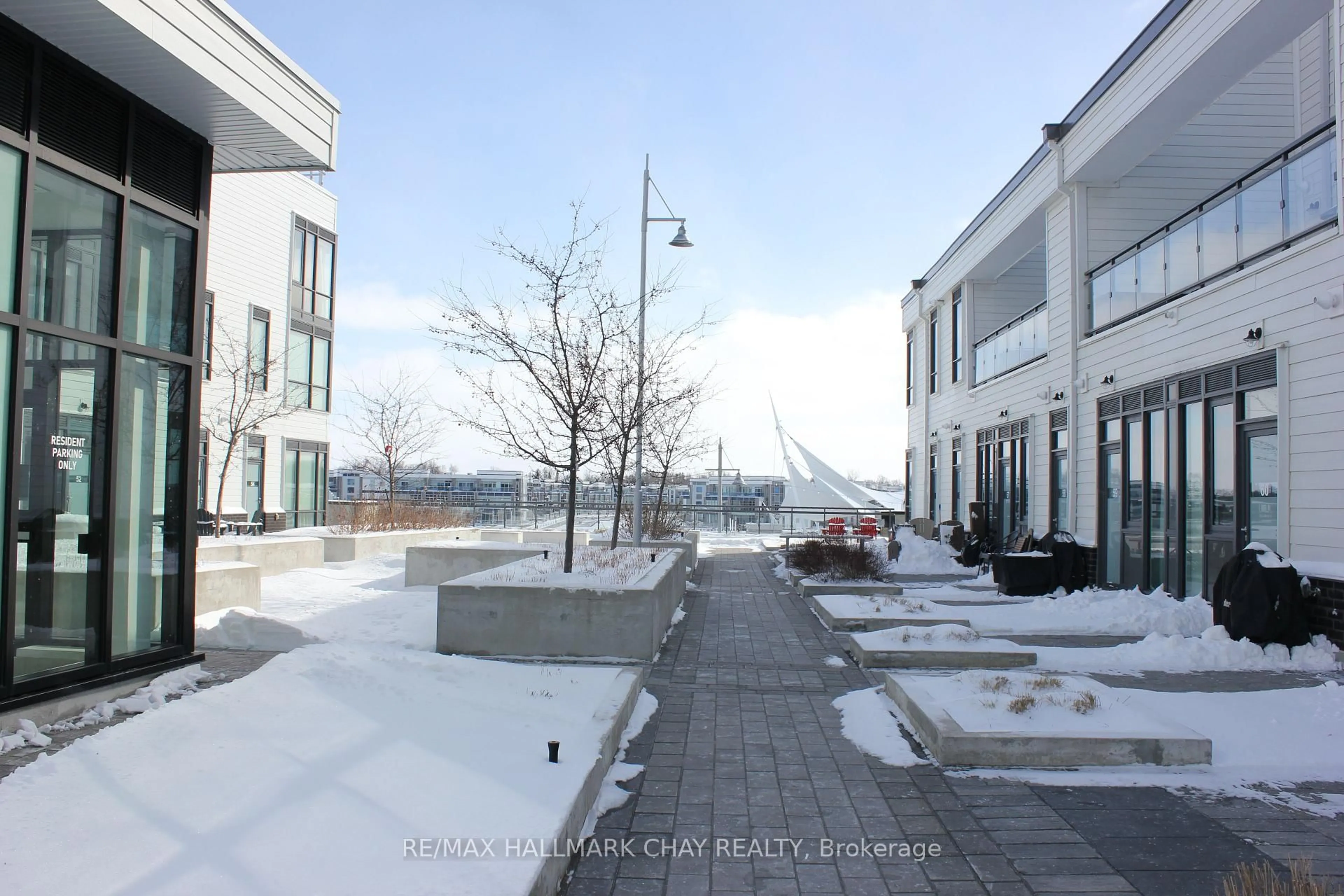 Patio, unknown for 275 BROWARD Way #60, Innisfil Ontario L9S 0J6