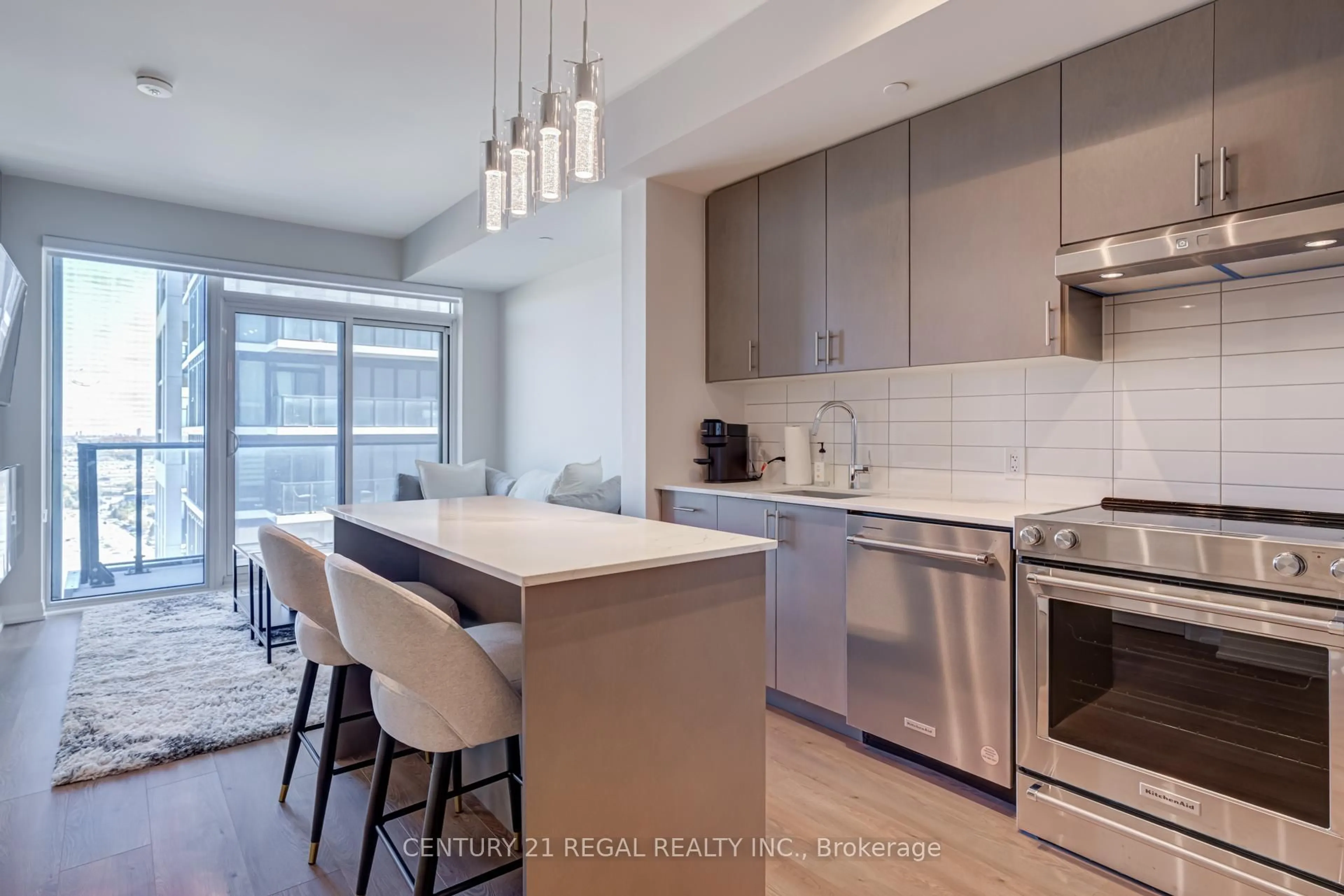 Open concept kitchen, unknown for 9000 Jane St #2125, Vaughan Ontario L4K 0M6