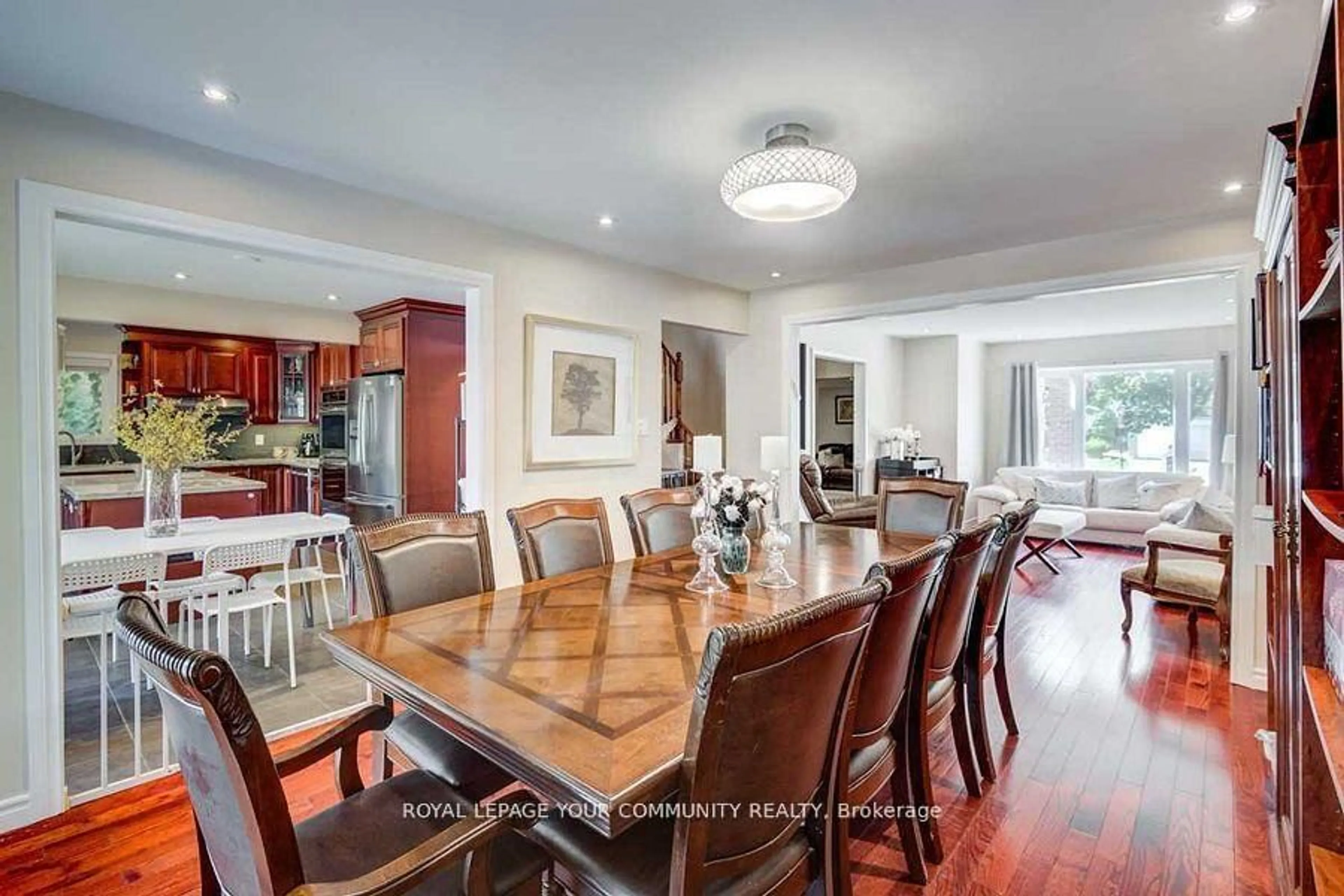 Dining room, unknown for 98 York Hill Blvd, Vaughan Ontario L4J 2P6