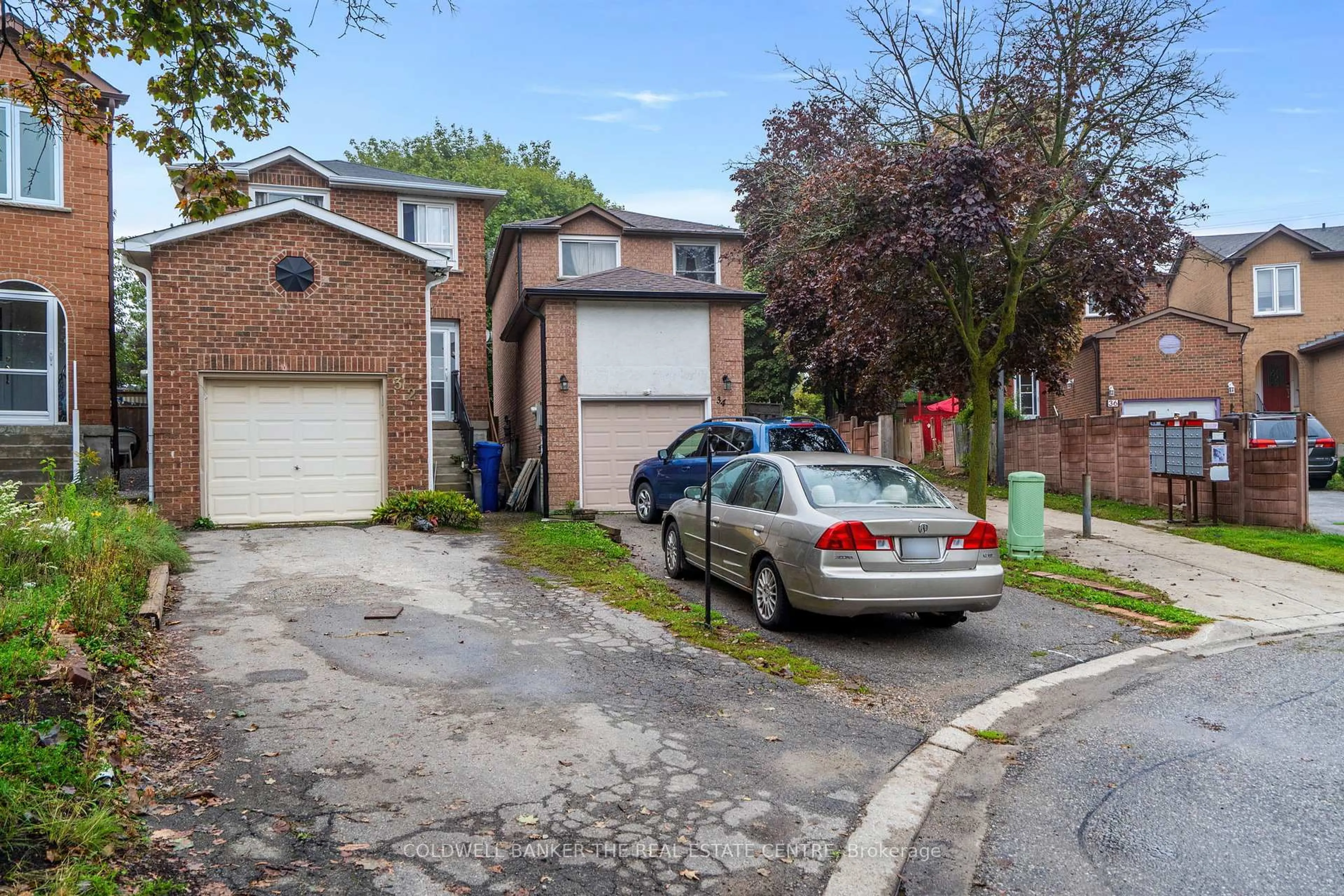 Unknown for 23 Riviera Dr, Vaughan Ontario L4K 2H9
