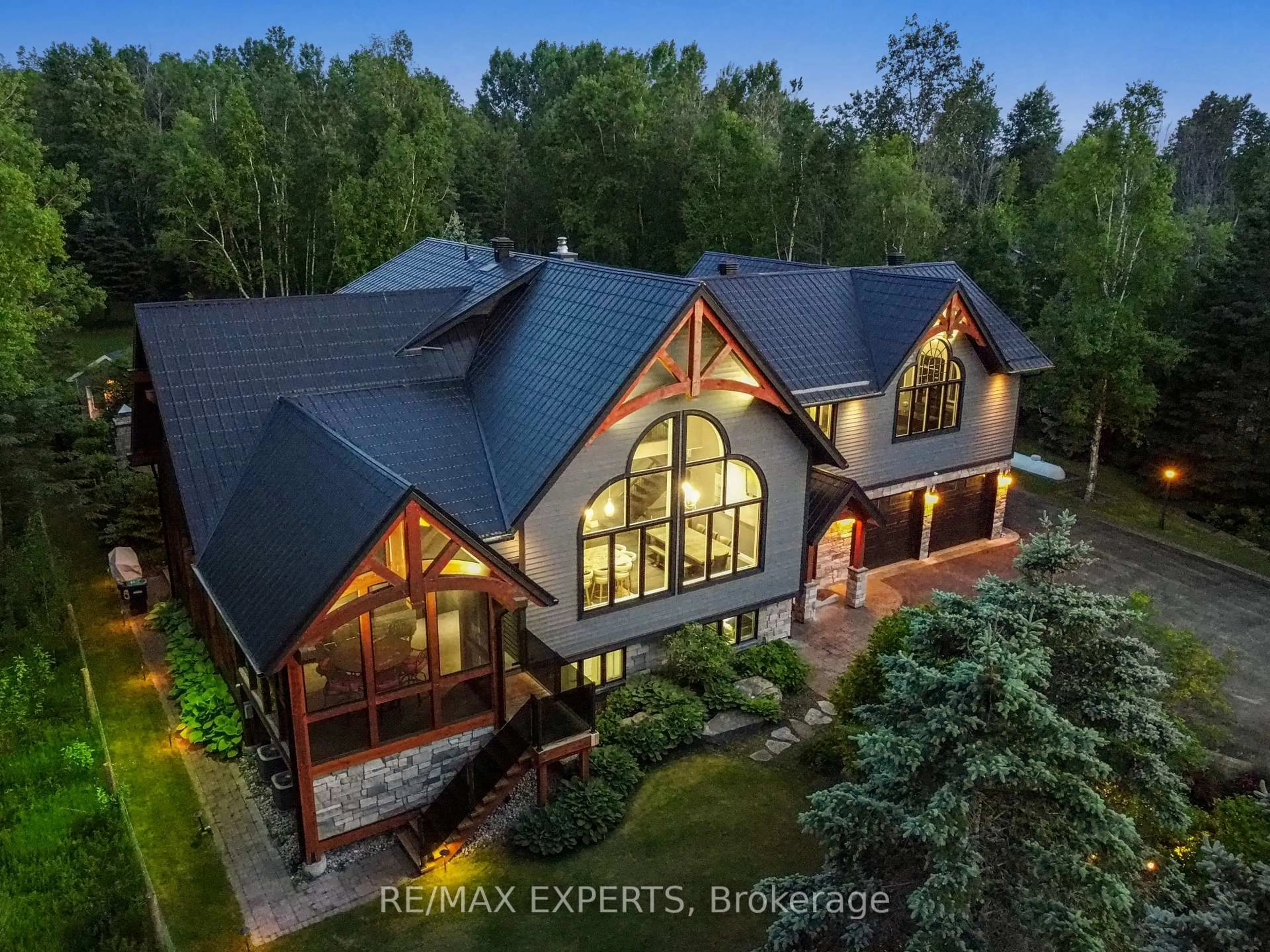 A pic from outside/outdoor area/front of a property/back of a property/a pic from drone, unknown for 5409 25th Sdrd, Essa Ontario L0M 1T0