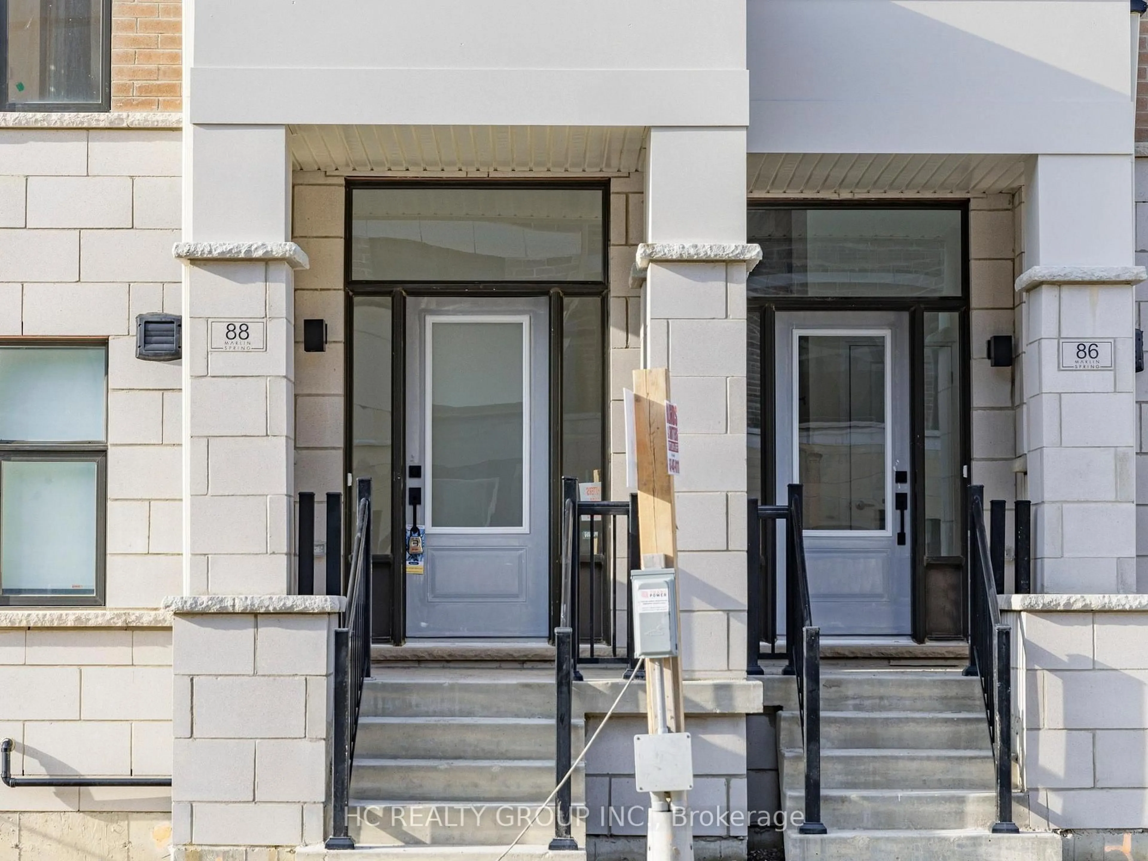 Indoor entryway for 88 Millman Lane, Richmond Hill Ontario L4S 0P9