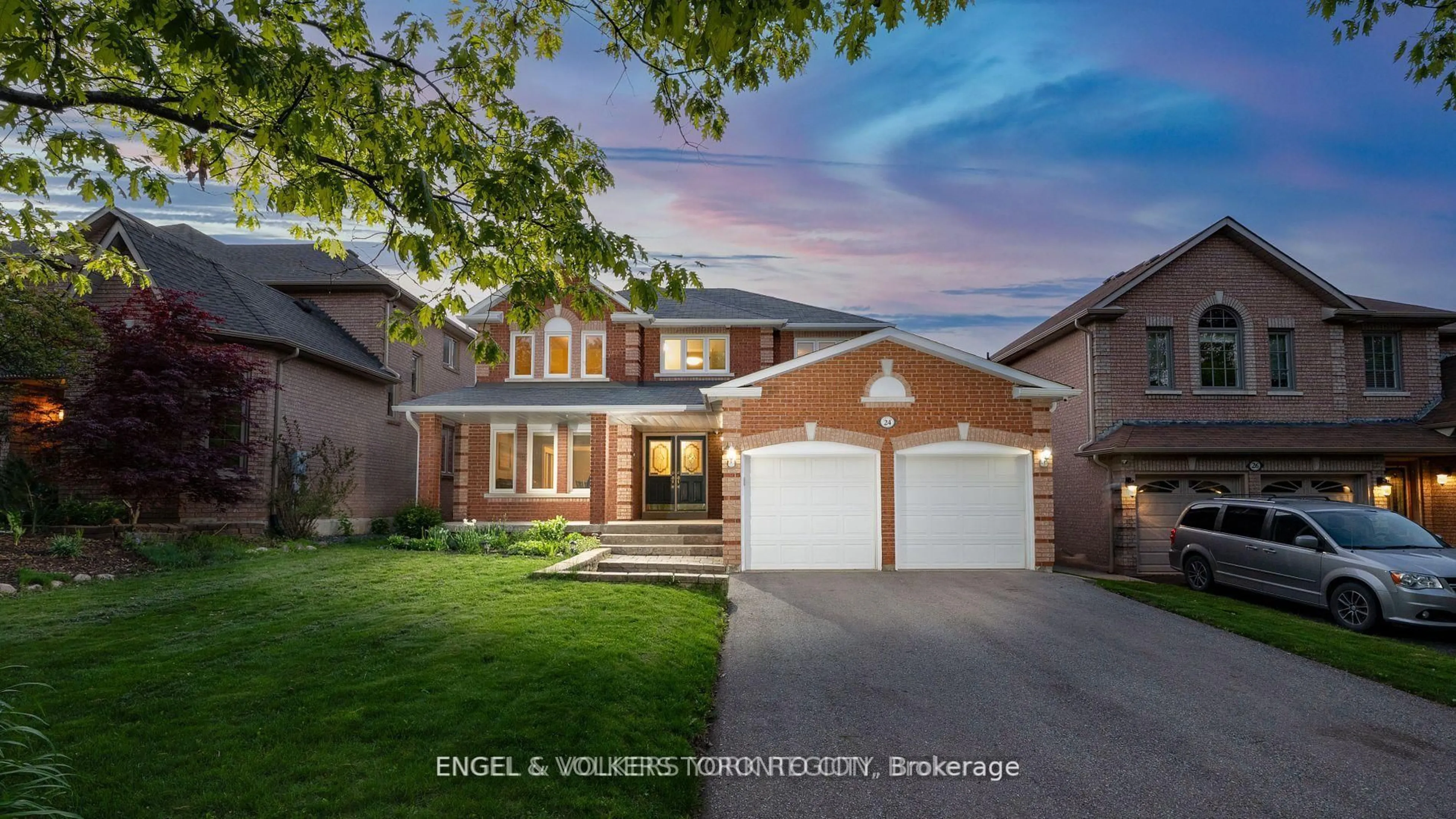 Home with brick exterior material, street for 24 Timber Valley Ave, Richmond Hill Ontario L4E 3S6