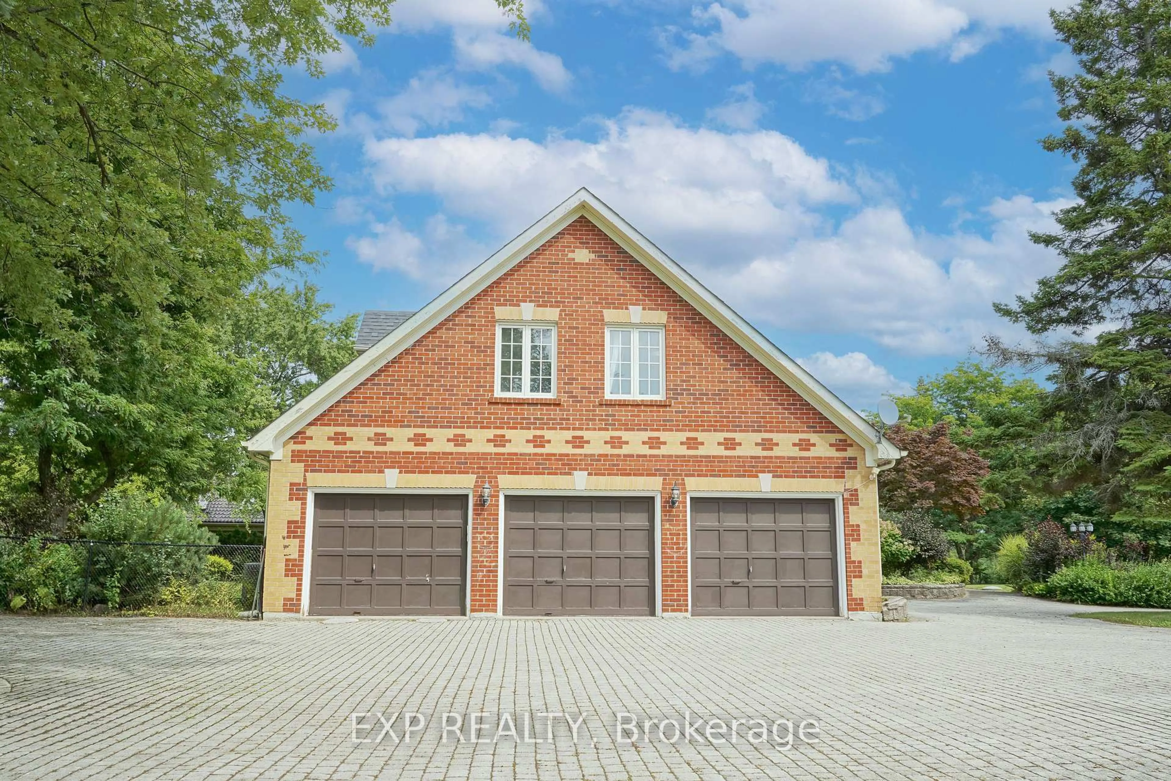 Home with brick exterior material, street for 54 Ridgewood Dr, Richmond Hill Ontario L4E 3M1