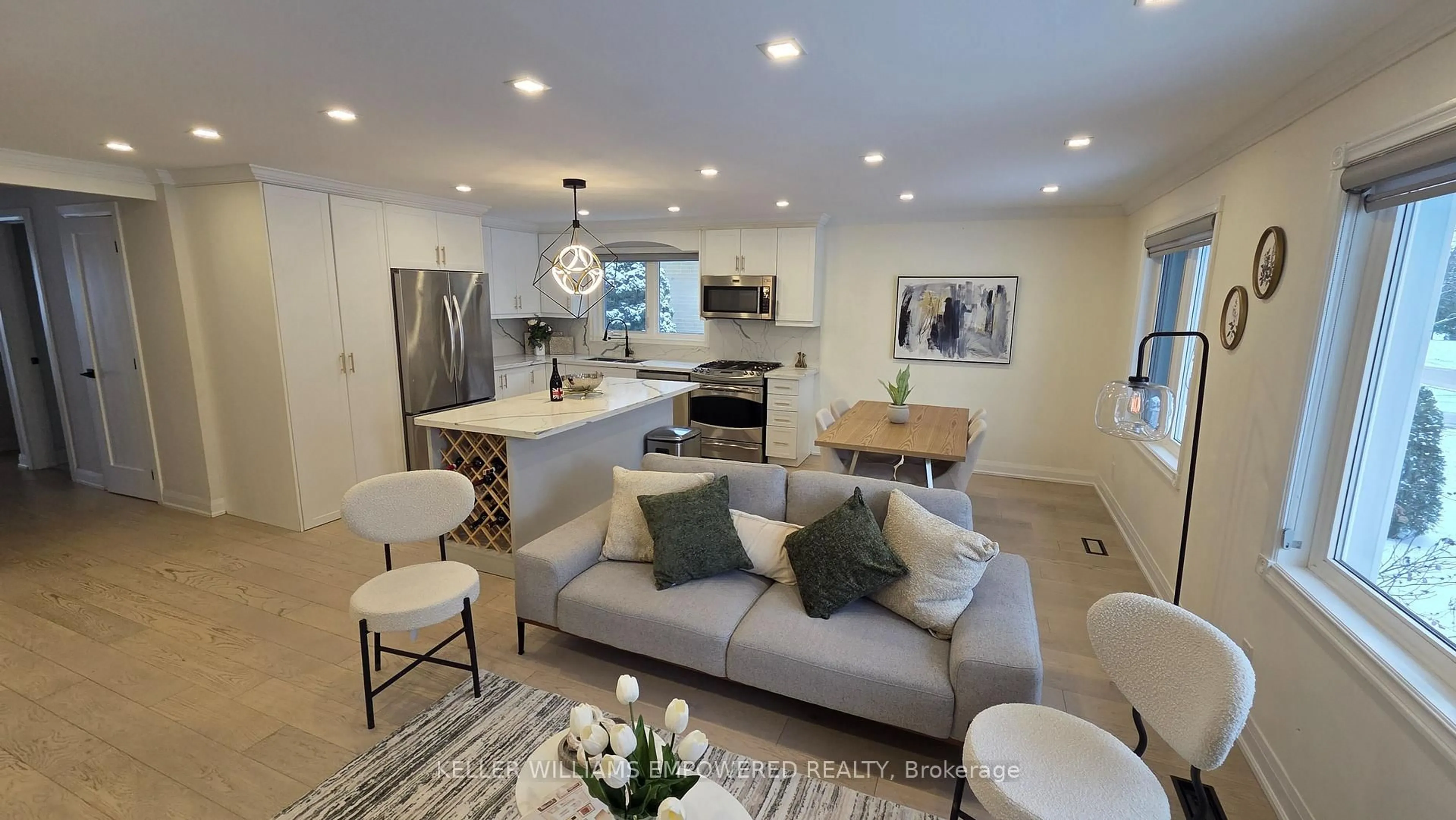 Open concept kitchen, unknown for 333 Paliser Cres, Richmond Hill Ontario L4C 1R9