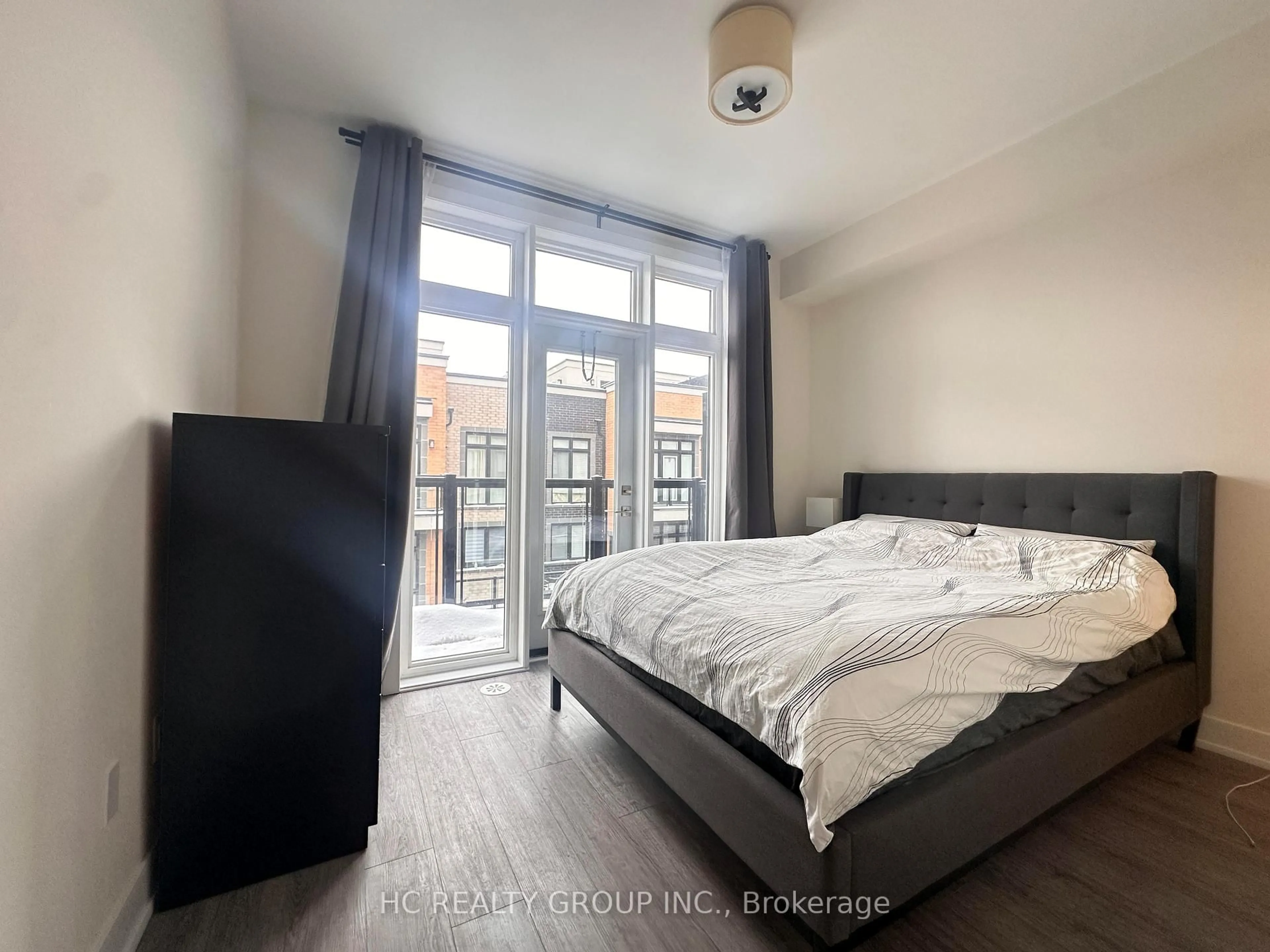 Bedroom with bed, unknown for 3 bond Cres #6, Richmond Hill Ontario L4E 1J4