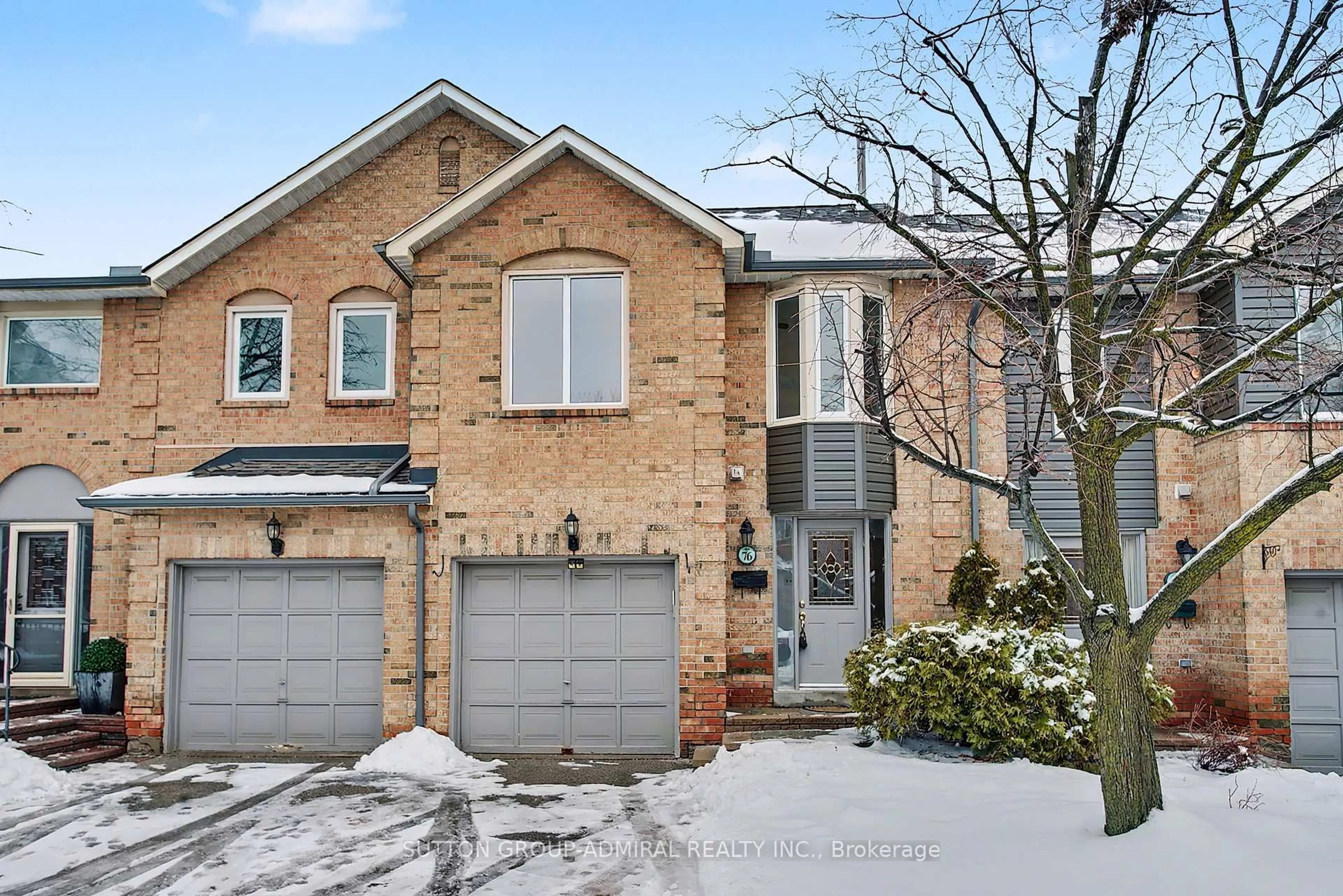 Home with brick exterior material, street for 76 Beaumont Pl, Vaughan Ontario L4J 4W8