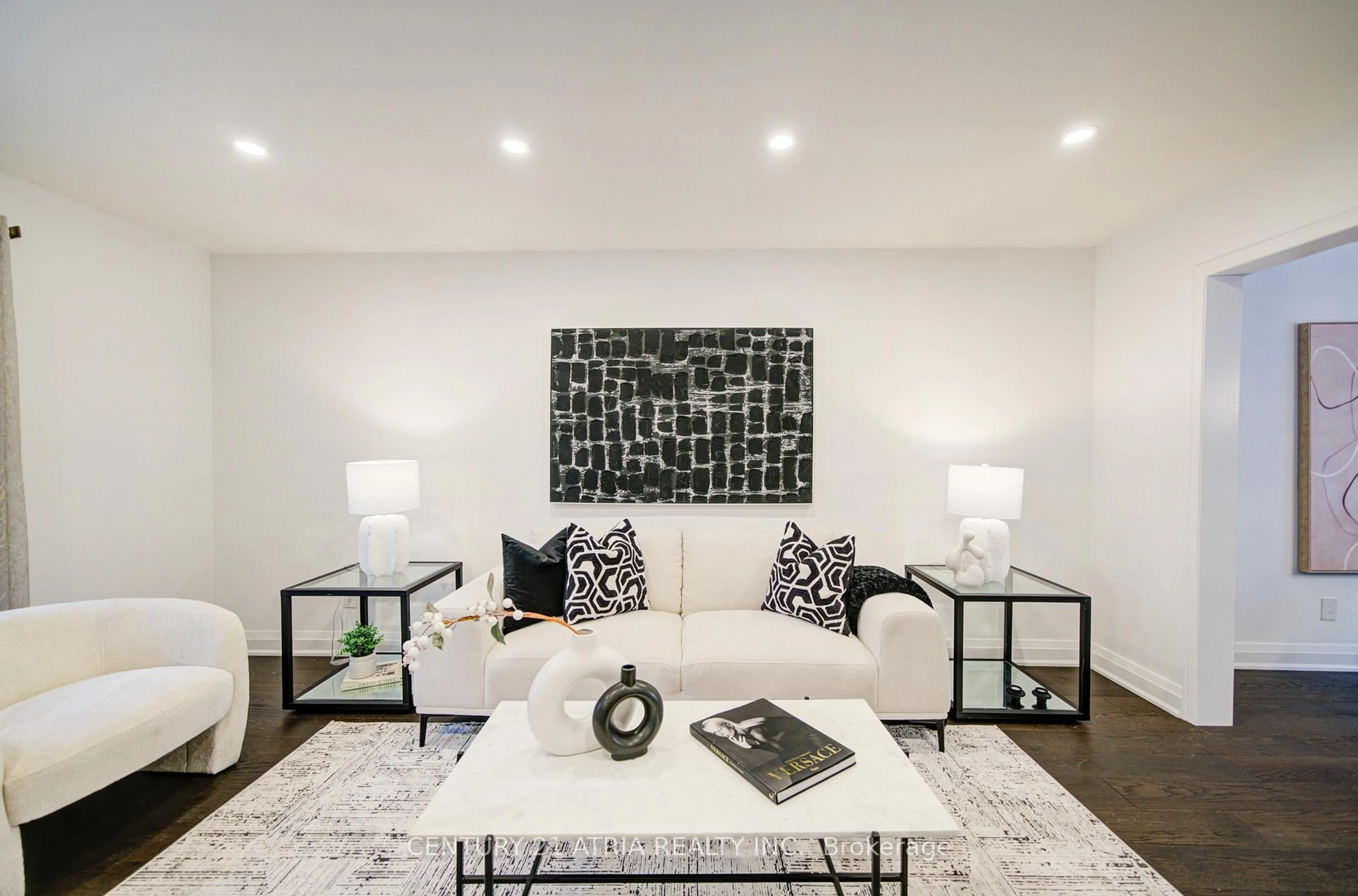 Living room with furniture, unknown for 65 Worthington Ave, Richmond Hill Ontario L4E 2S6