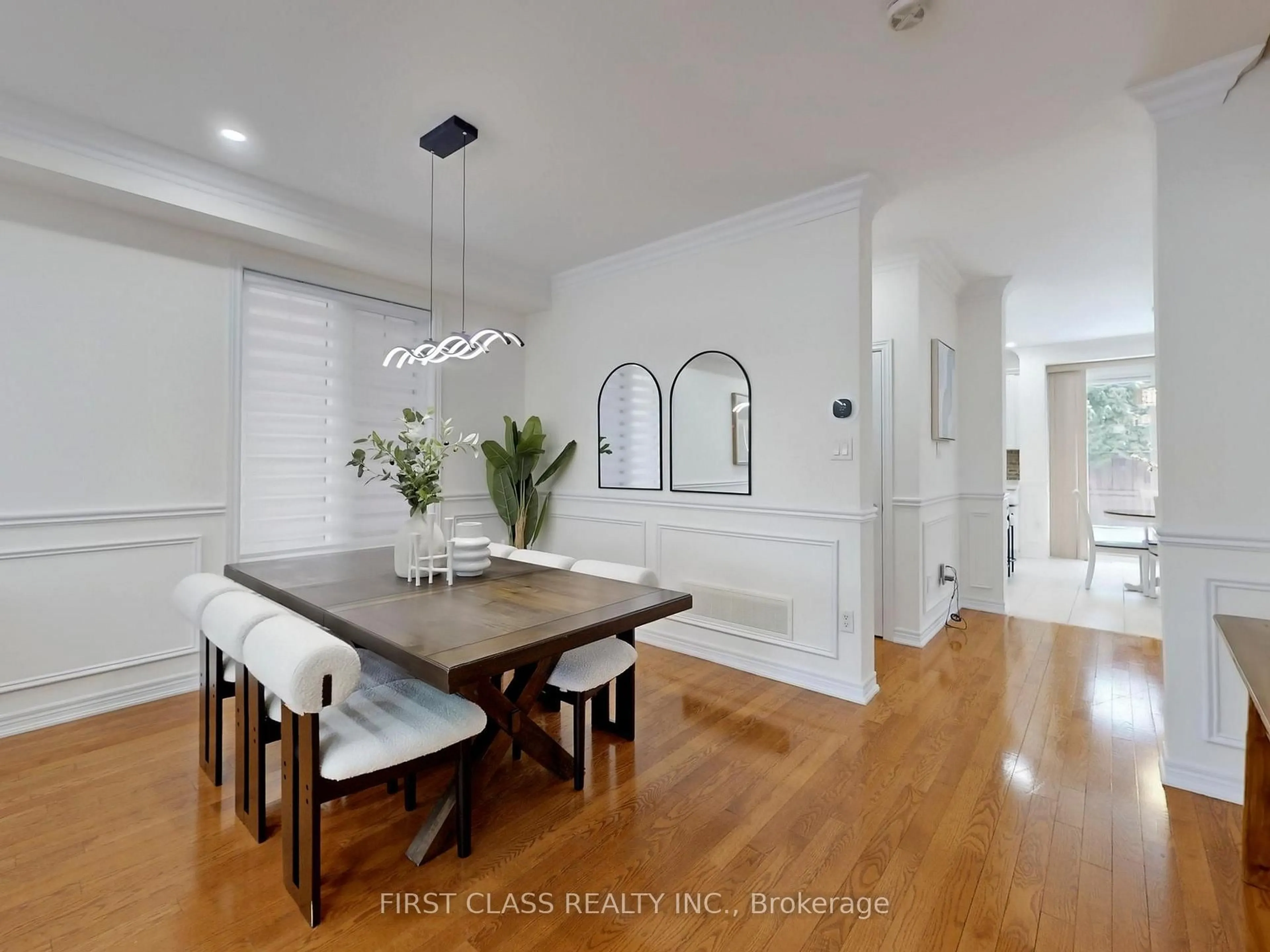 Dining room, unknown for 16 Milos Rd, Richmond Hill Ontario L4E 0J9