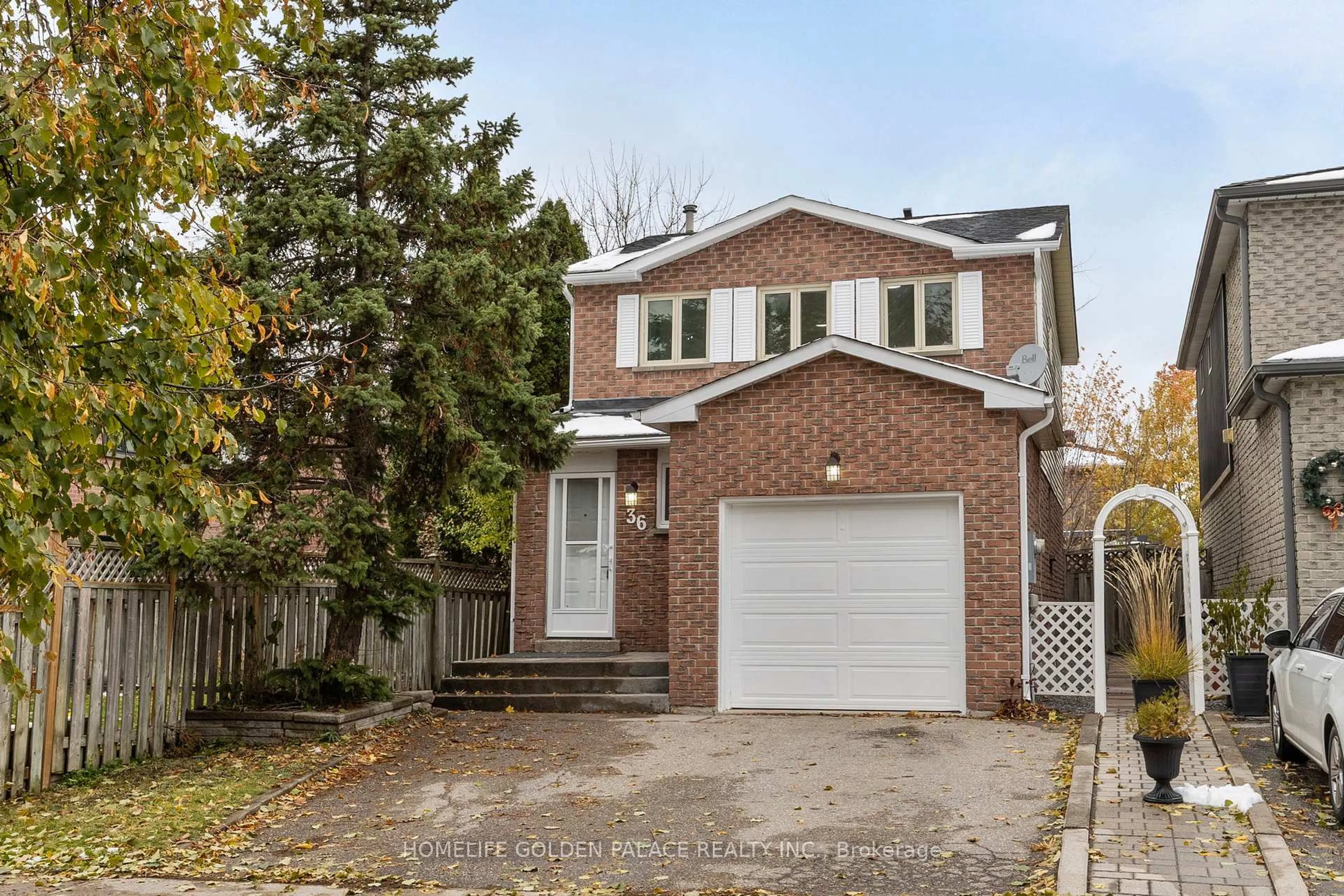 Home with brick exterior material, street for 36 Moonlight Lane, Richmond Hill Ontario L4C 8K4