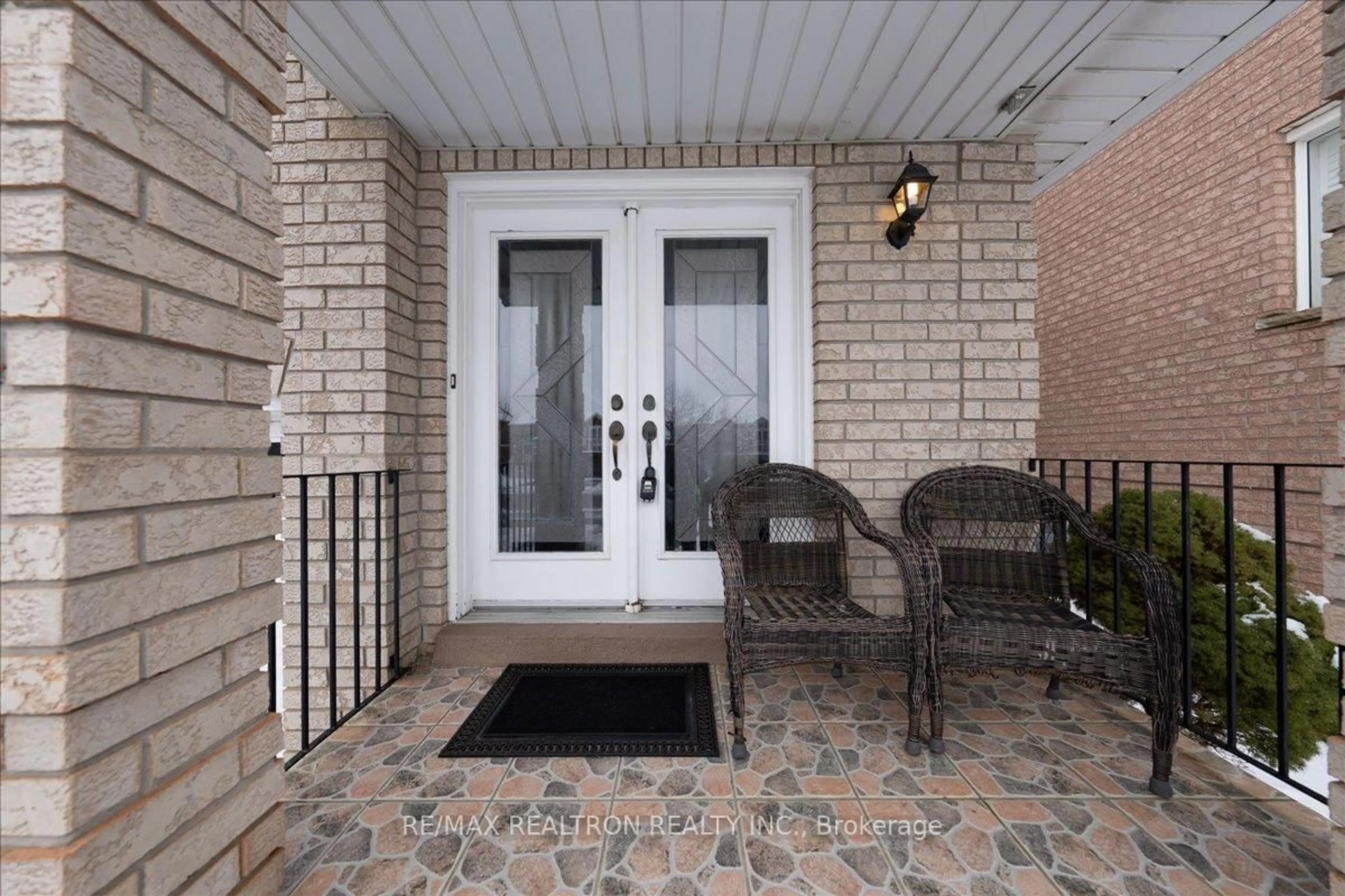 Patio, street for 23 D'amato Cres, Vaughan Ontario L6A 3E6