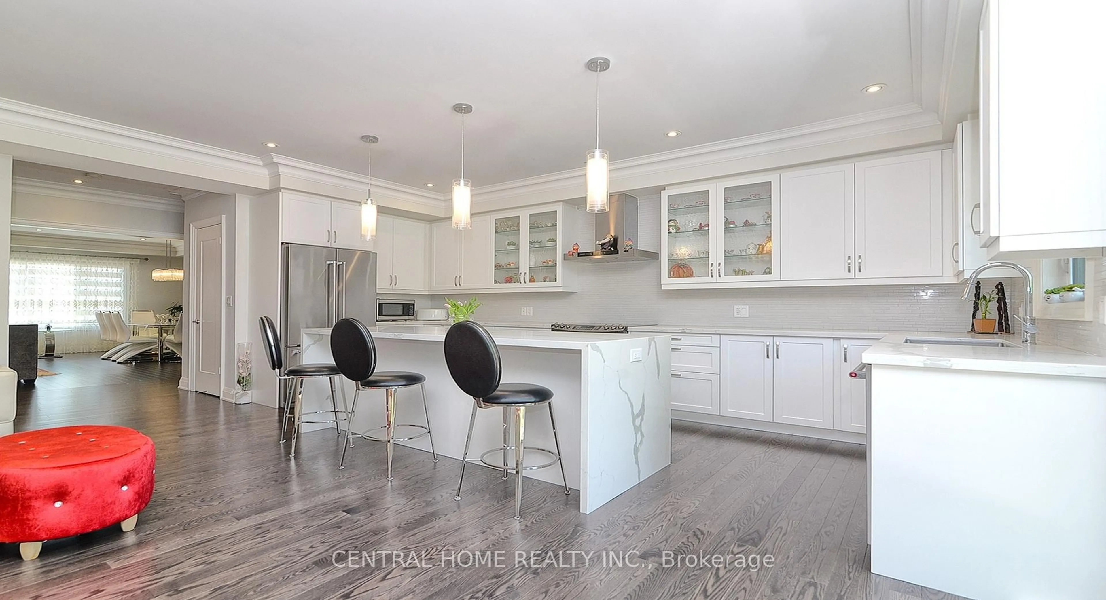 Open concept kitchen, unknown for 47 Divon Lane, Richmond Hill Ontario L4B 0G4