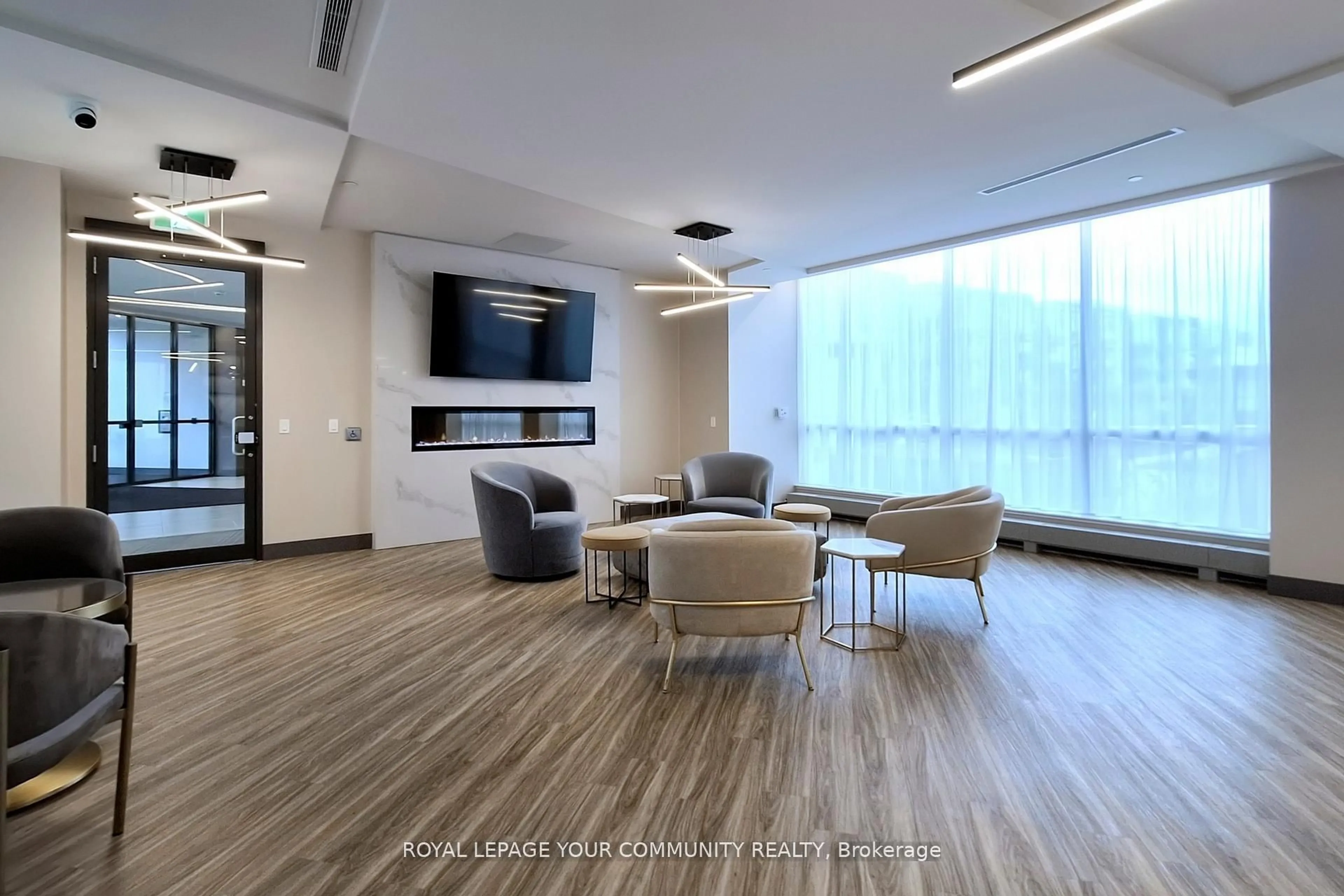 Lobby for 415 Sea Ray Ave #348, Innisfil Ontario L9S 0N9