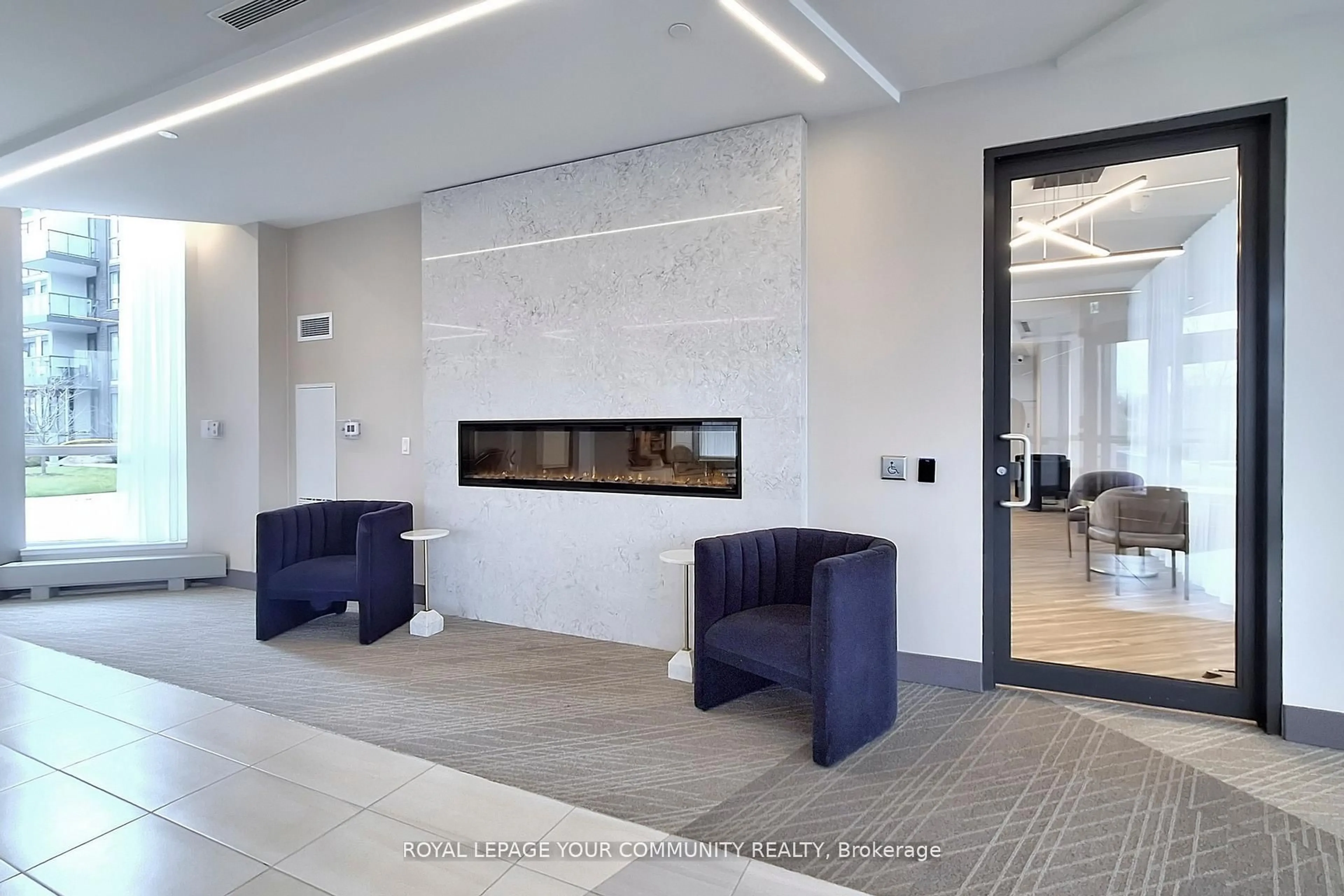 Lobby for 415 Sea Ray Ave #348, Innisfil Ontario L9S 0N9