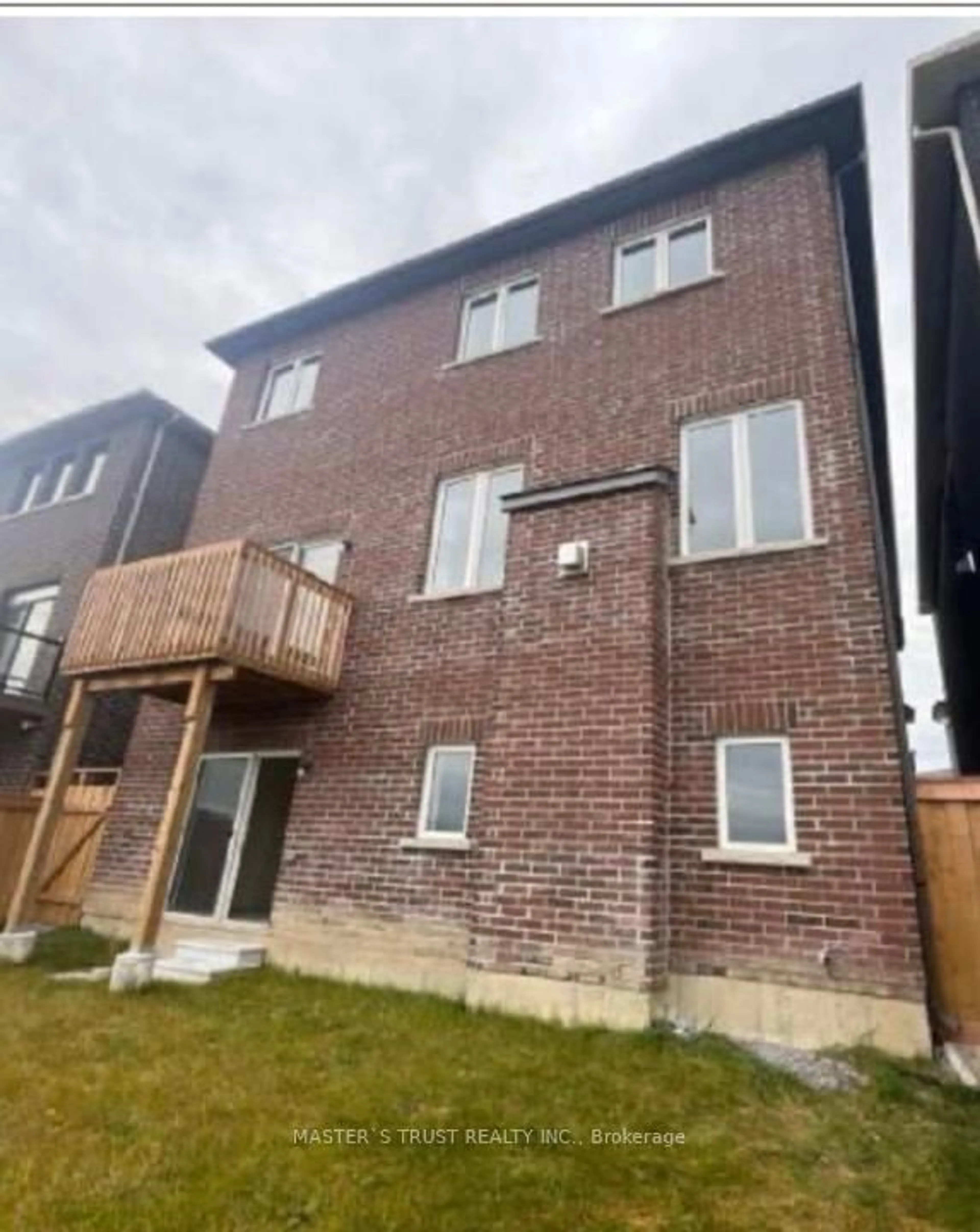 Home with brick exterior material, building for 156 Hartney Dr, Richmond Hill Ontario L4S 0L1