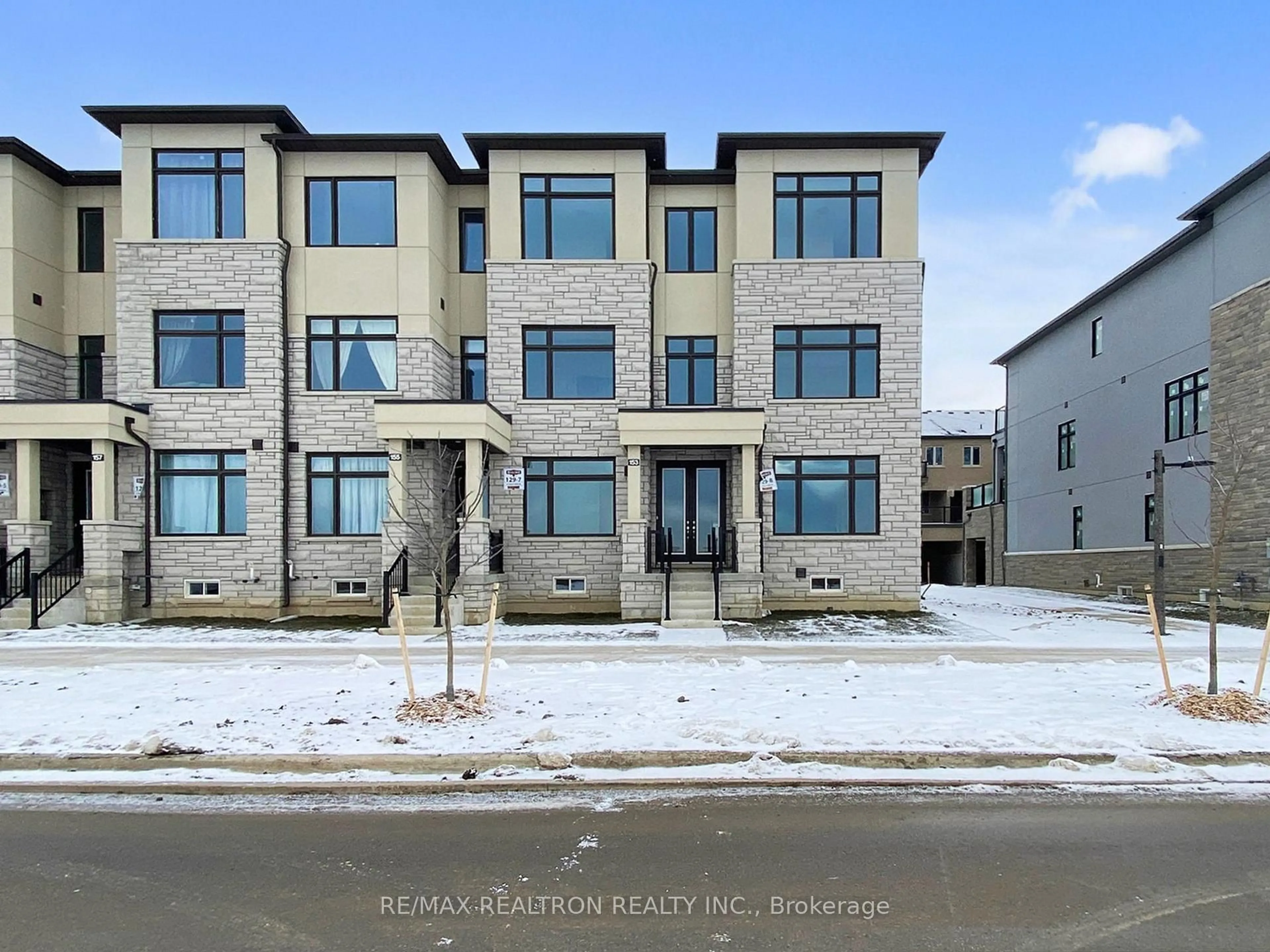 Unknown for 153 Berczy Green Dr, Markham Ontario L6C 3P5