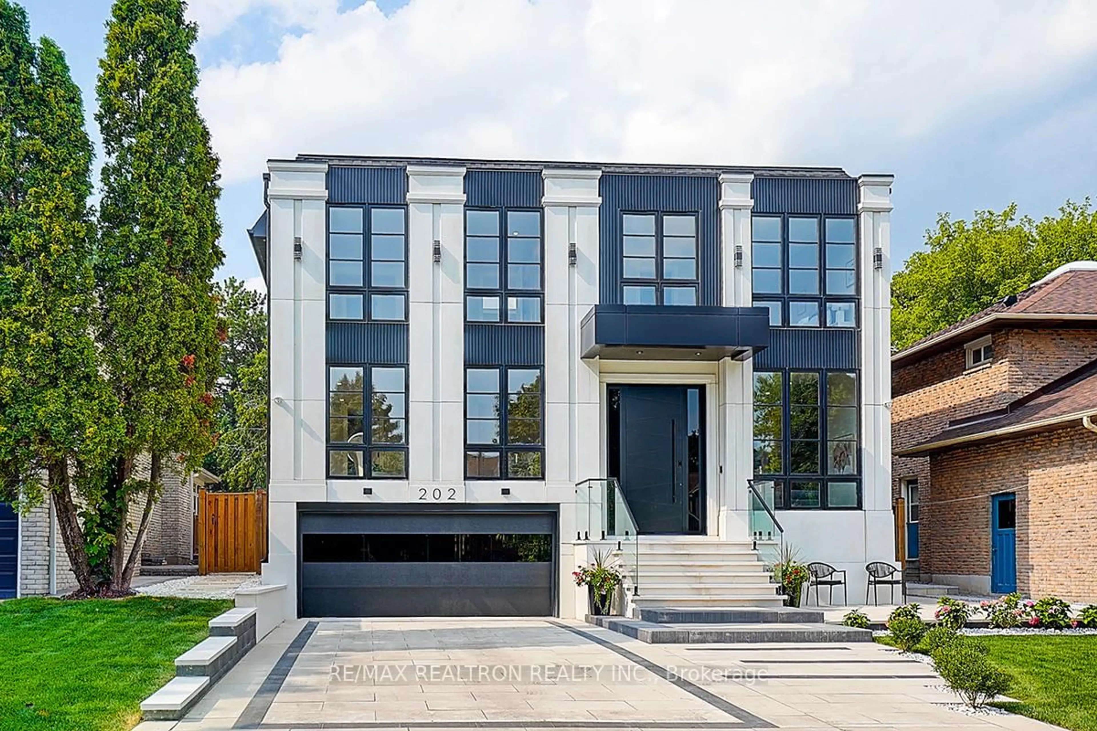 Home with brick exterior material, street for 202 Carlton Rd, Markham Ontario L3R 3L8