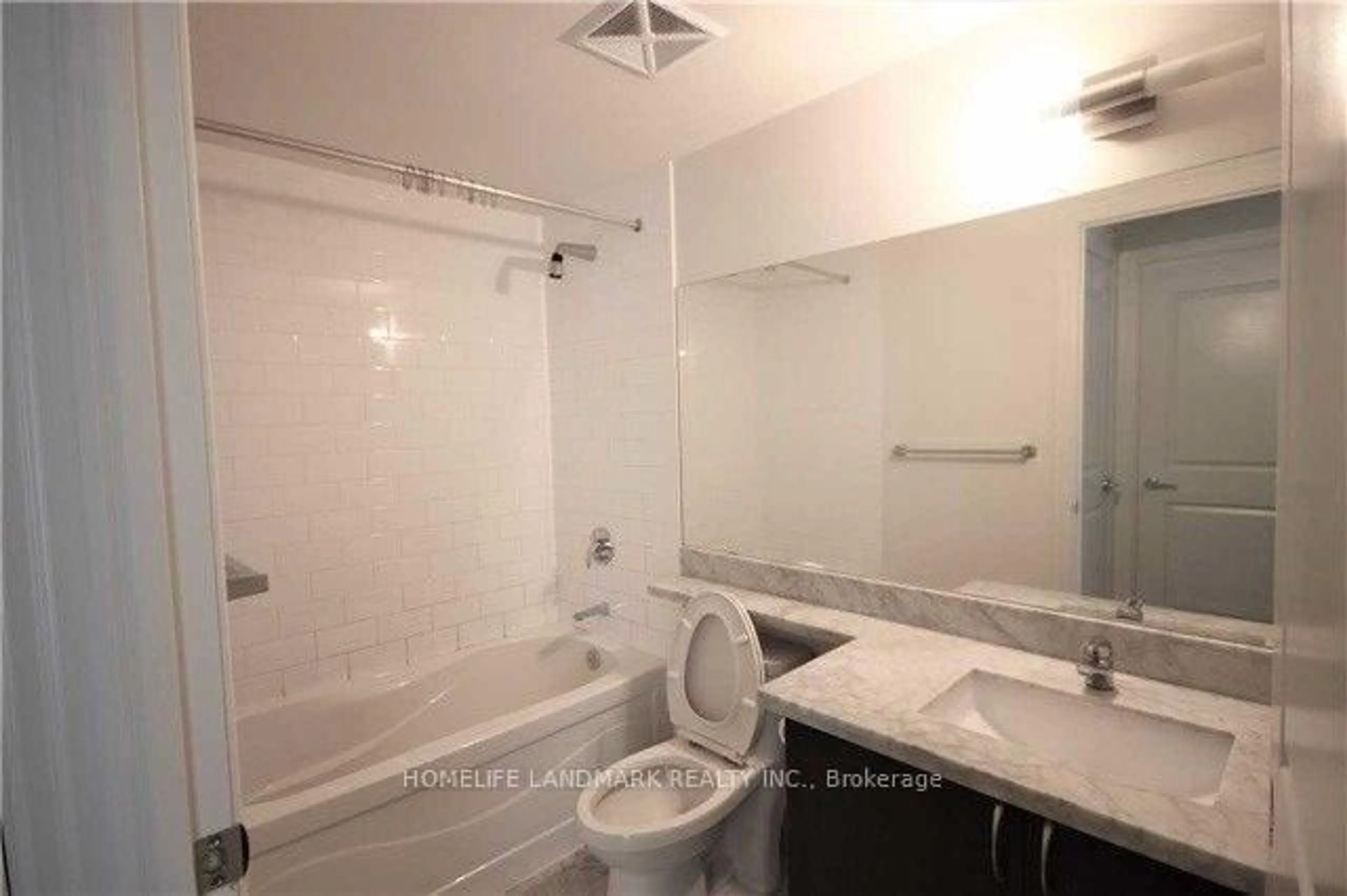 Standard bathroom, unknown for 1 Upper Duke Cres #307, Markham Ontario L6G 0B6