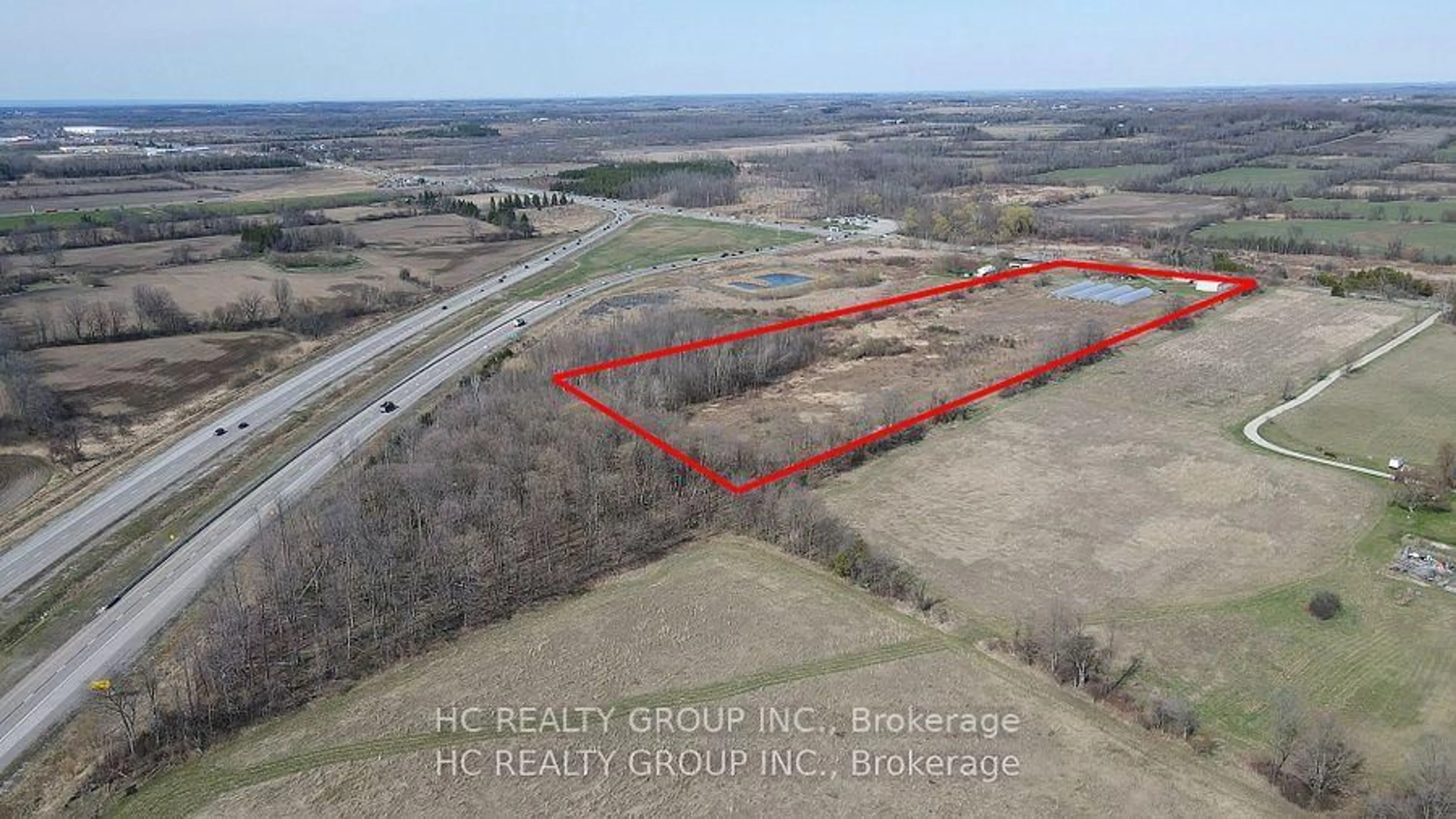 A pic from outside/outdoor area/front of a property/back of a property/a pic from drone, unknown for 22334 Woodbine Ave, East Gwillimbury Ontario L0G 1R0