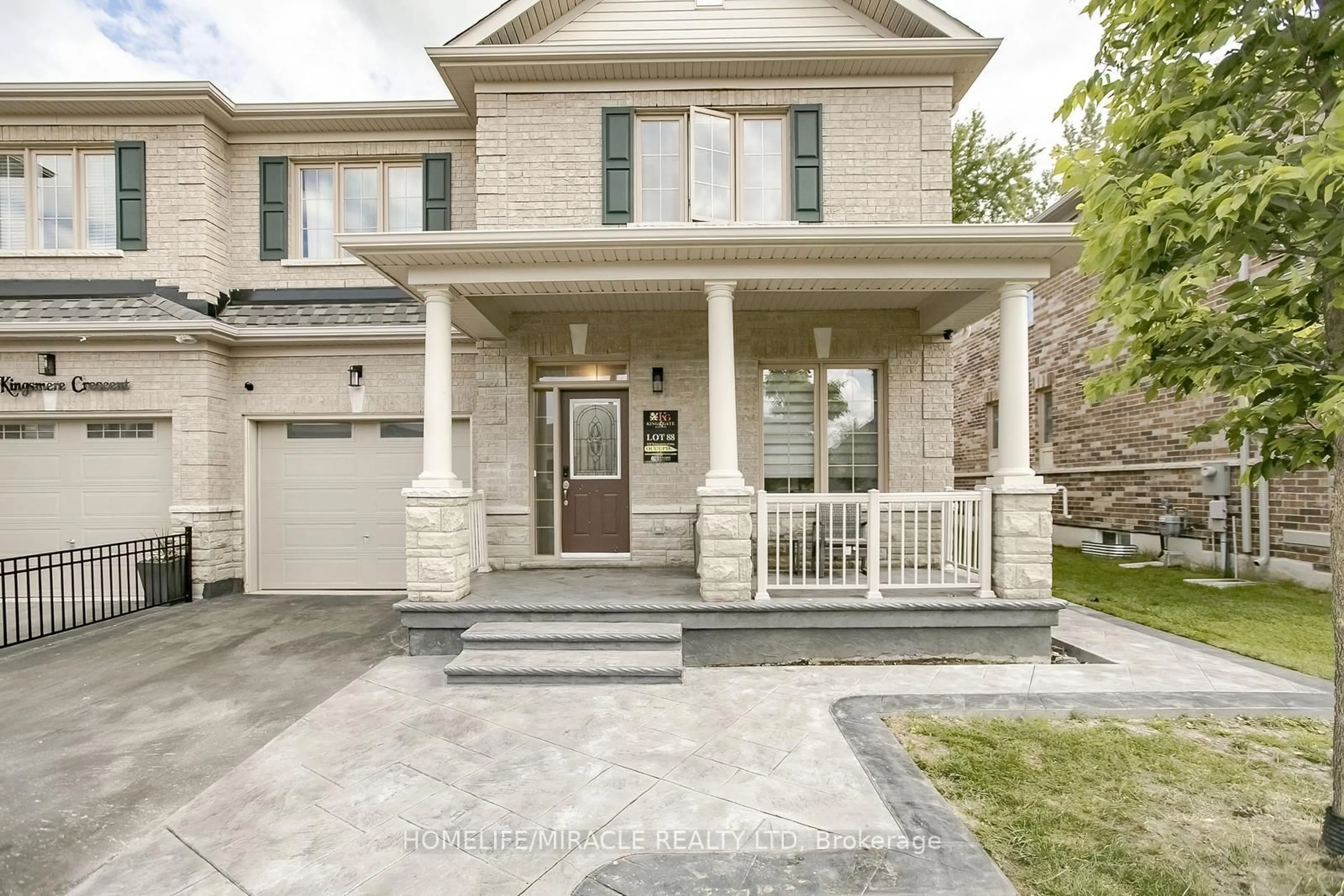 Home with brick exterior material, street for 131 Kingsmere Cres, New Tecumseth Ontario L9R 0K8