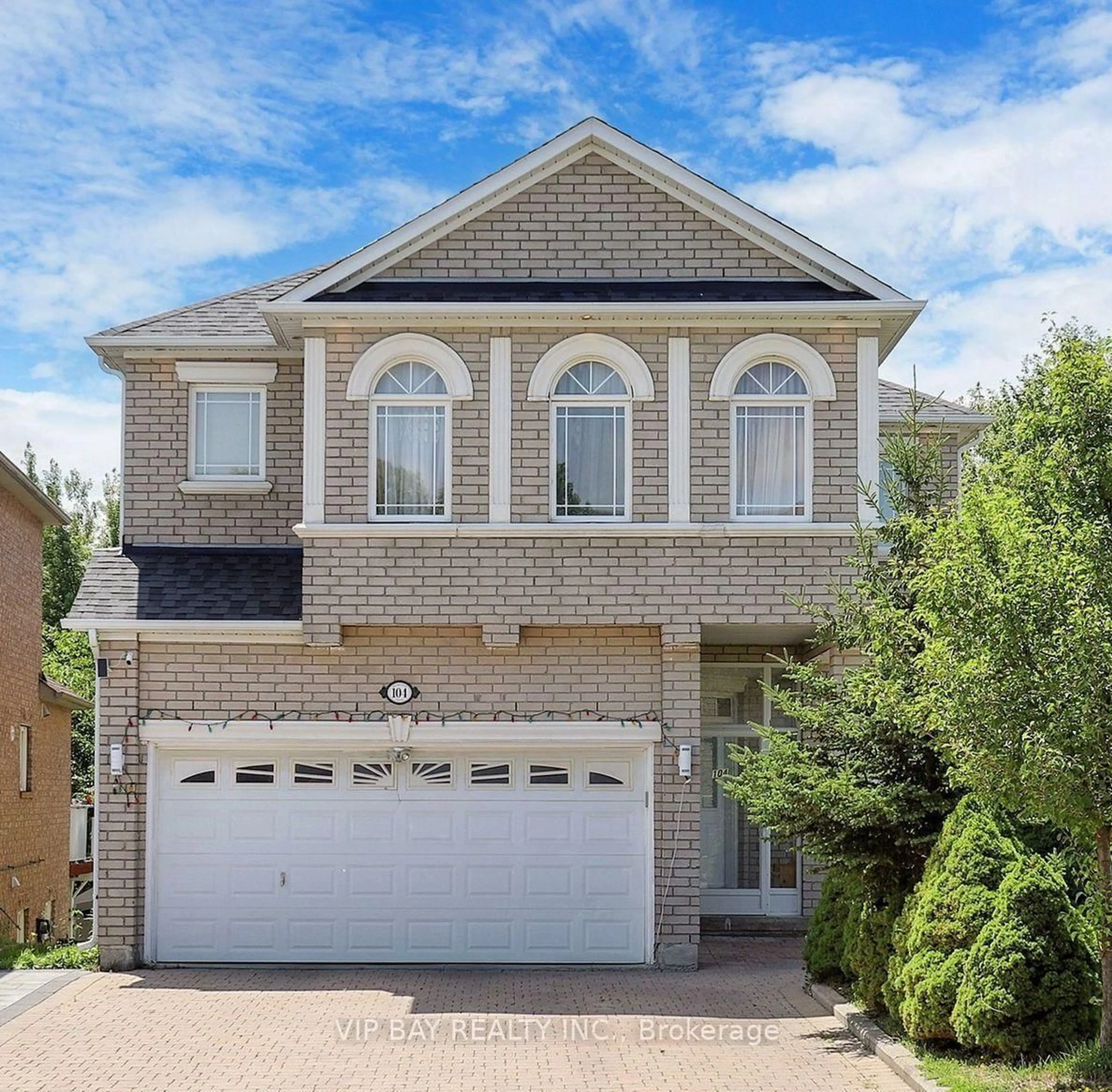 Home with brick exterior material, street for 104 Melbourne Dr, Richmond Hill Ontario L4S 2G7