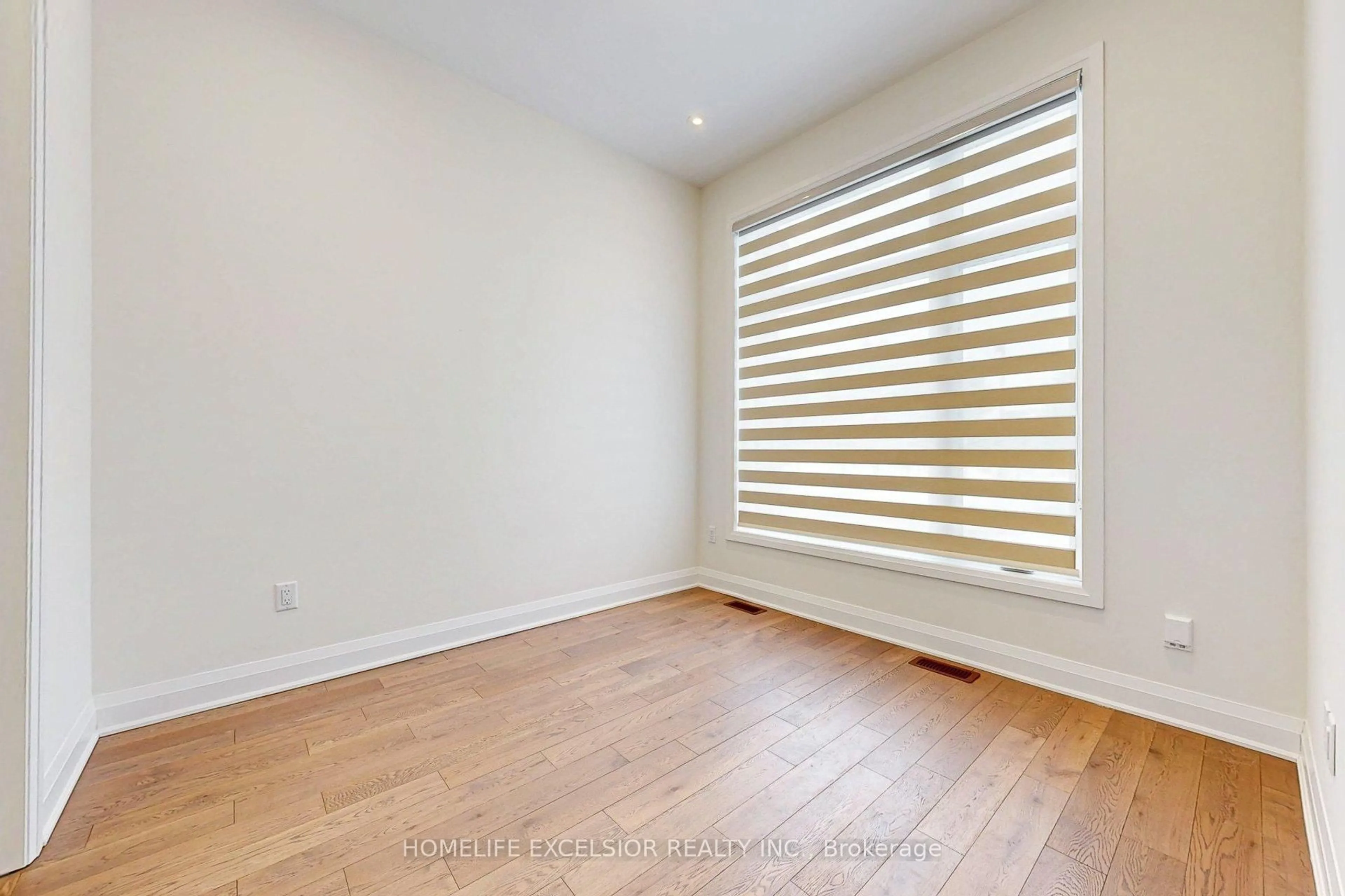 A pic of a room for 3 Vern Robertson Gate, Uxbridge Ontario L9P 0R9