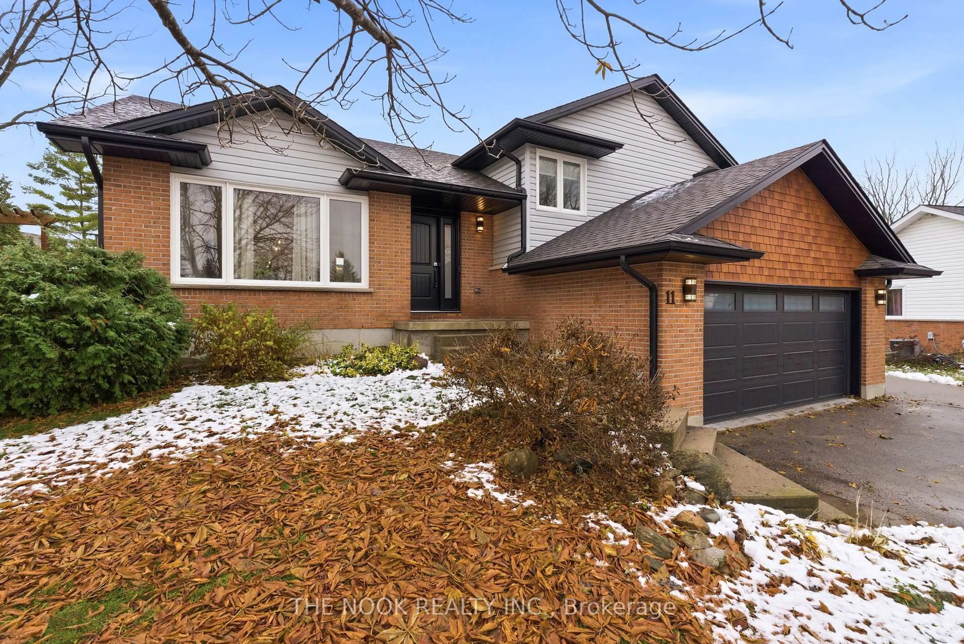 Home with brick exterior material, street for 11 Lynn Cres, Brock Ontario L0E 1E0