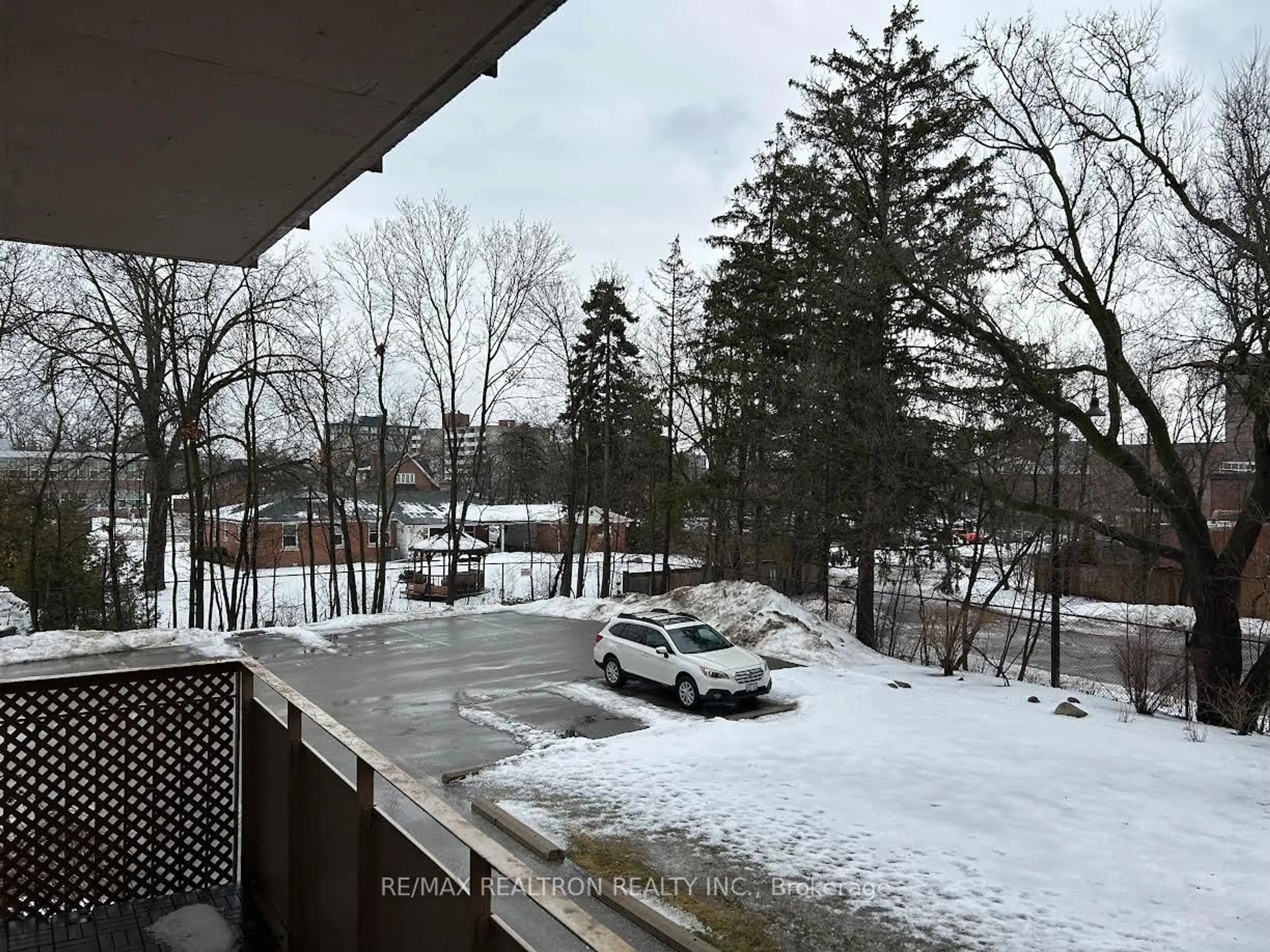 Patio, water/lake/river/ocean view for 67 Richmond St #207, Richmond Hill Ontario L4C 3Y3