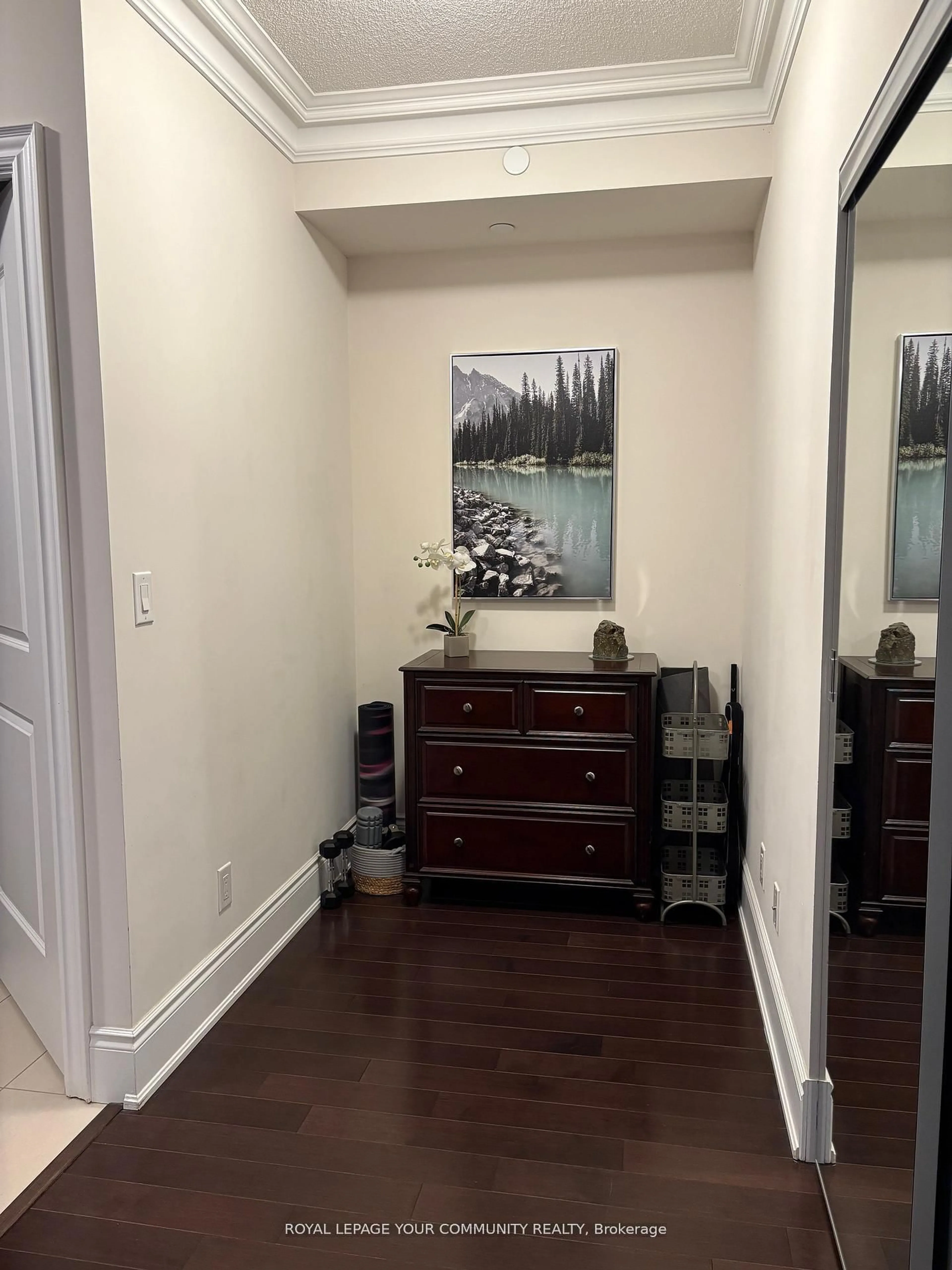 Unknown for 325 South Park Rd #RG7, Markham Ontario L3T 0B8