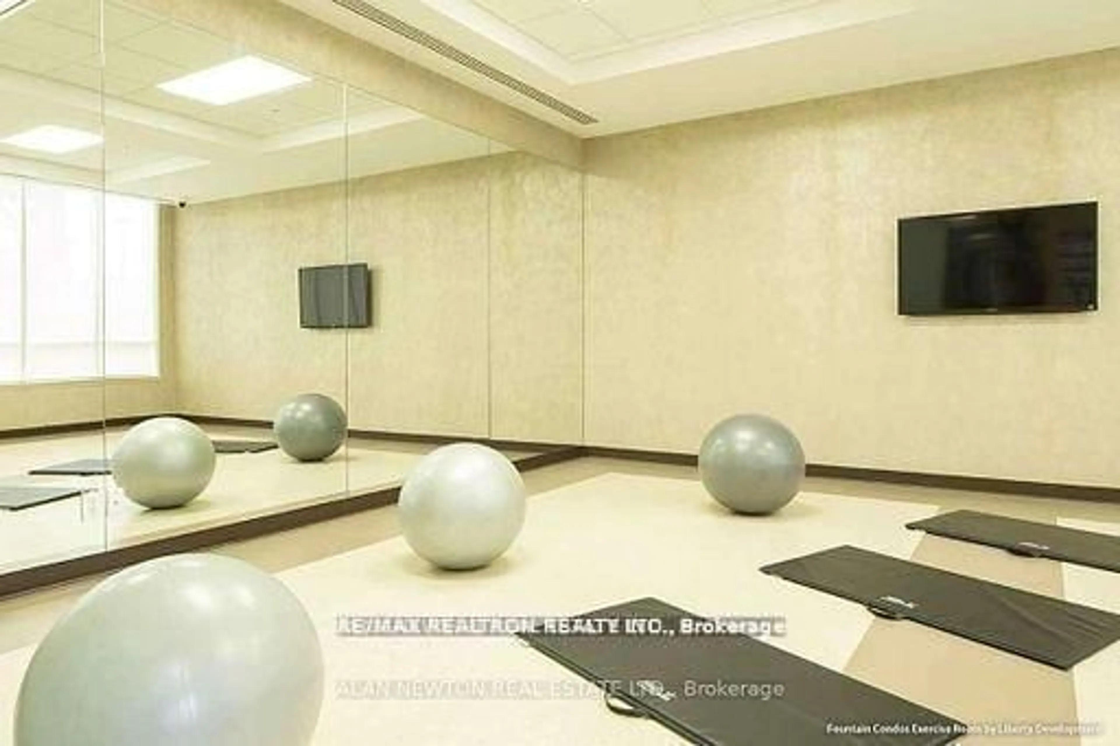 Gym or fitness room for 75 North Park Dr #603, Vaughan Ontario L4J 0H8