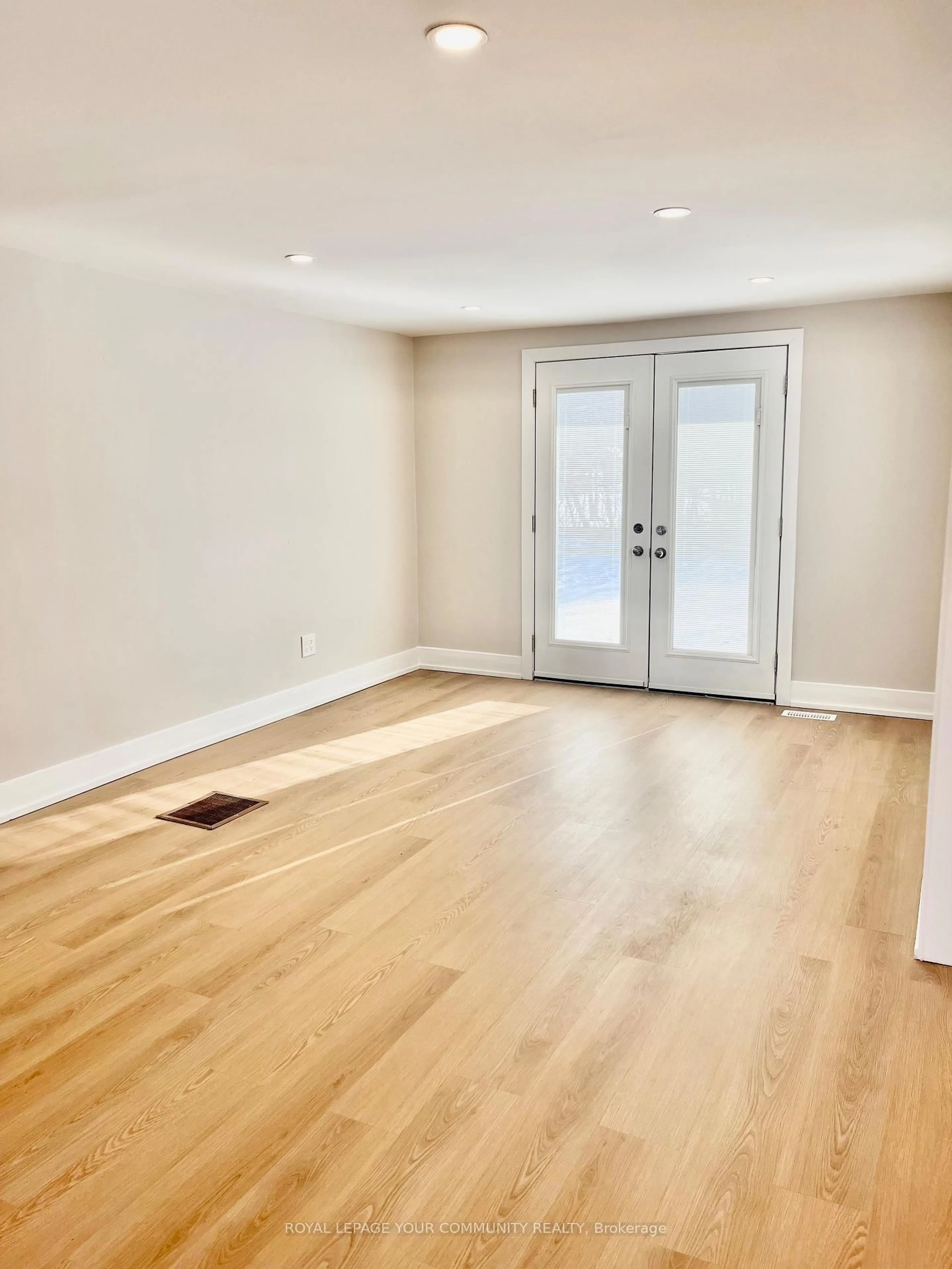 A pic of a room for 11 Concession 14 Rd, Brock Ontario L0E 1E0