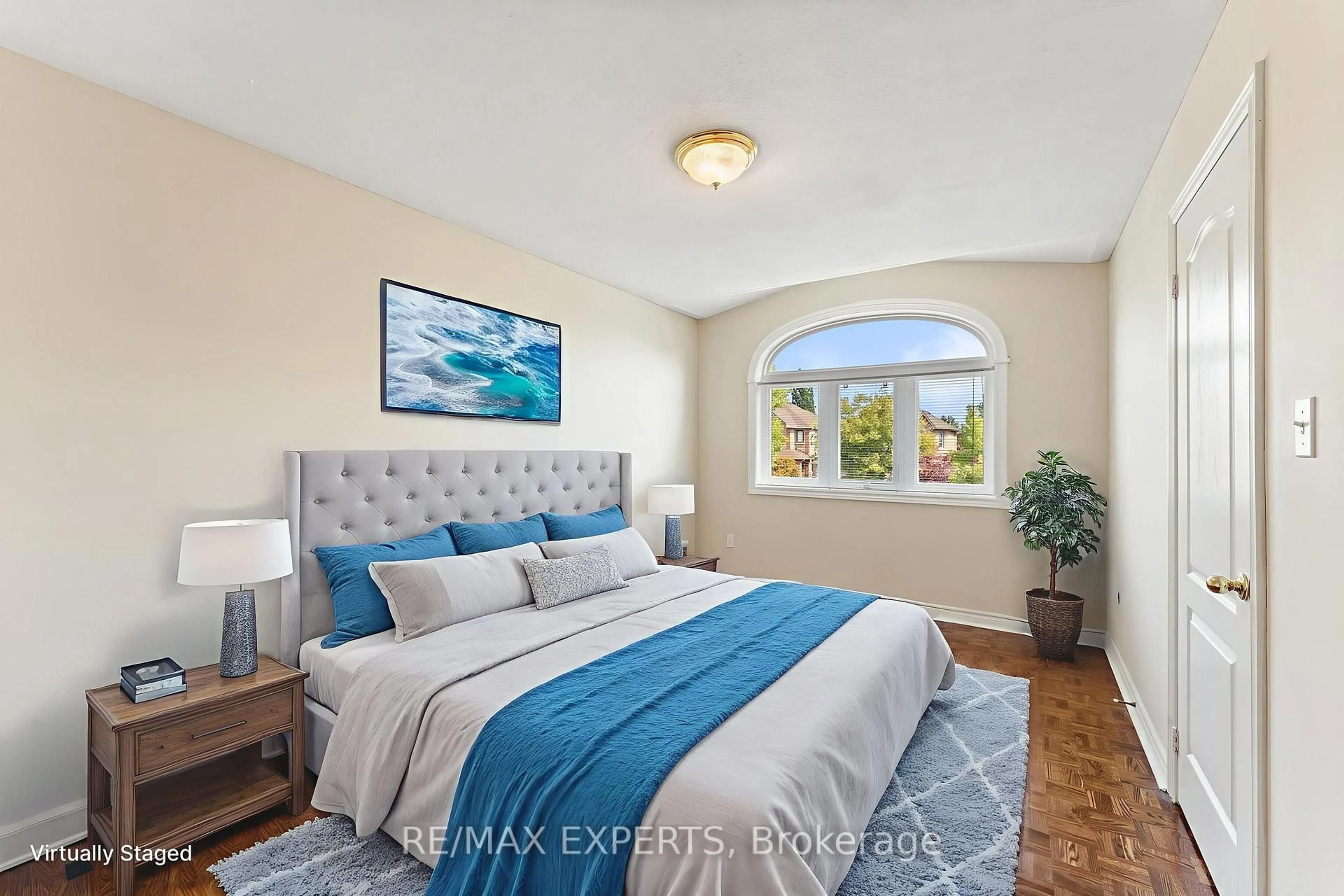 Bedroom with bed, unknown for 157 Cherokee Dr, Vaughan Ontario L6A 2M7