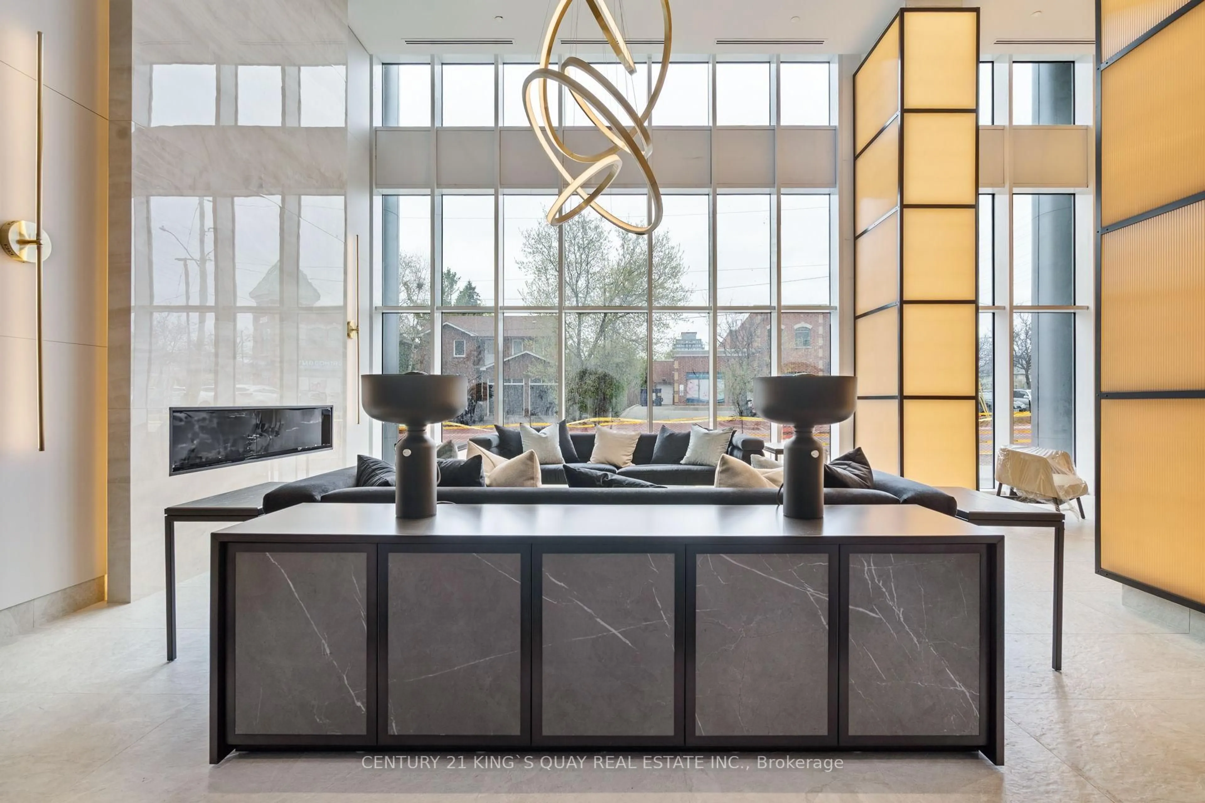 Lobby for 8888 Yonge St #1004, Richmond Hill Ontario L4C 6Z1