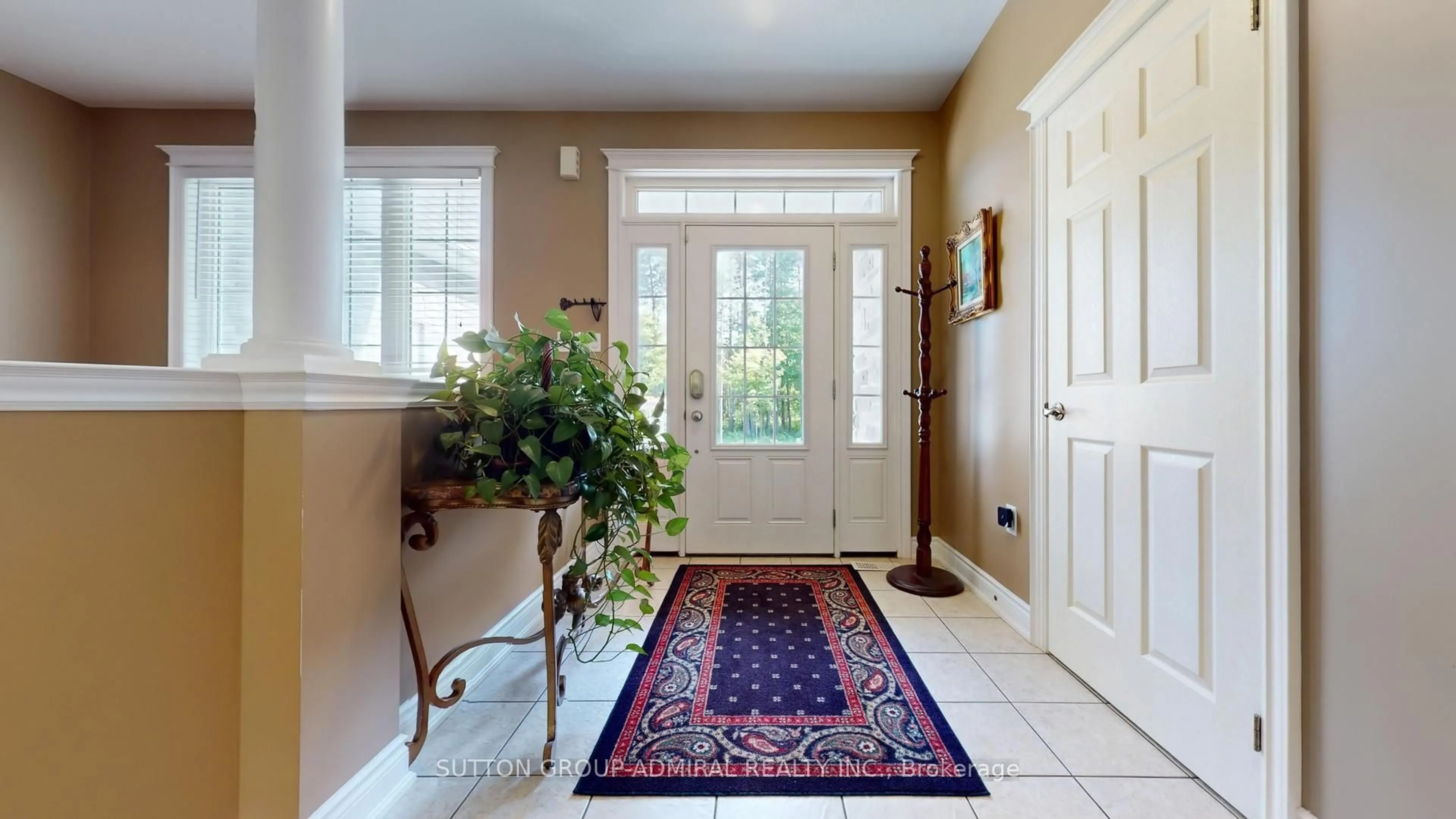 Indoor entryway for 8430 Tosorontio Side Road 20th Rd, Adjala-Tosorontio Ontario L0M 1M0